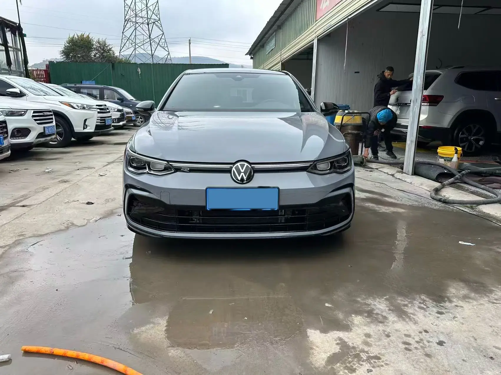 2021 VOLKSWAGEN GOLF thumbnail 3