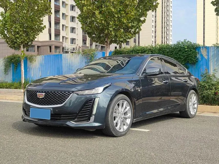 2022 CADILLAC CT5 view 1
