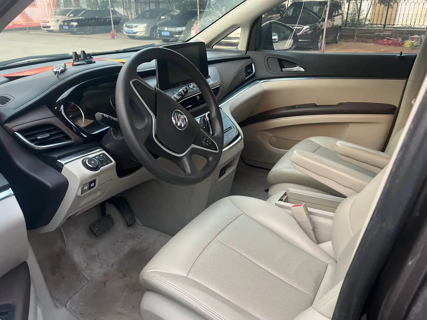 2023 BUICK GL8 thumbnail 2