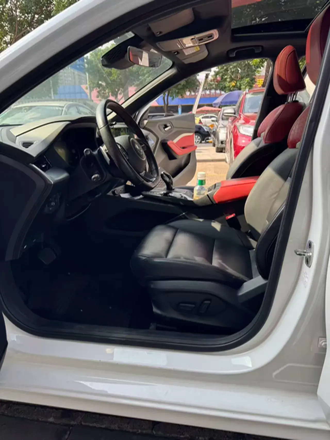 2021 MG 5 thumbnail 4