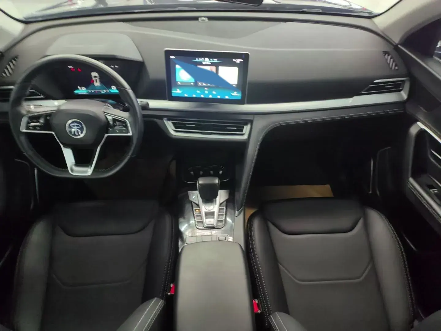 2019 BYD SONG thumbnail 3