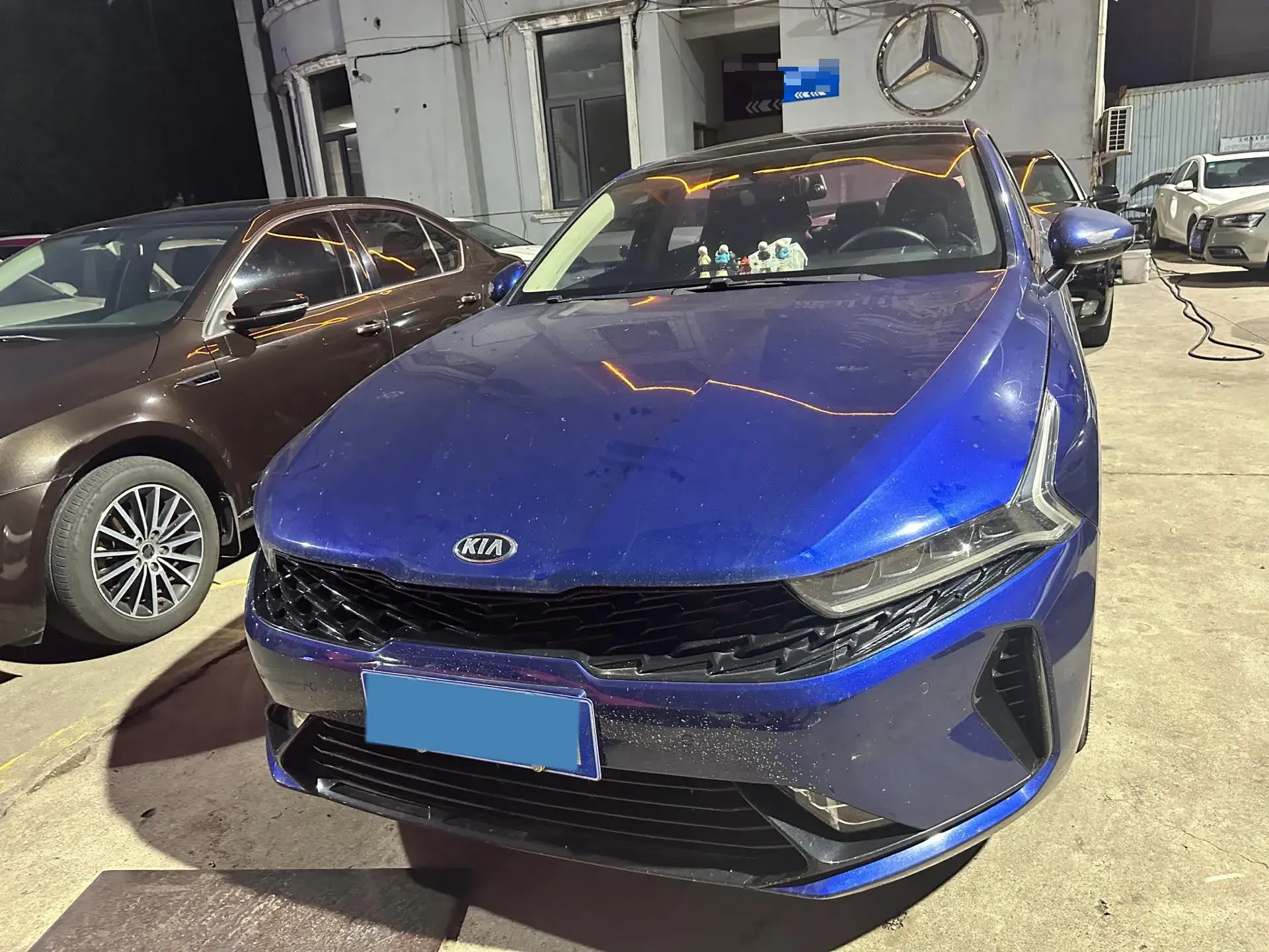 2020 KIA K5 thumbnail 2