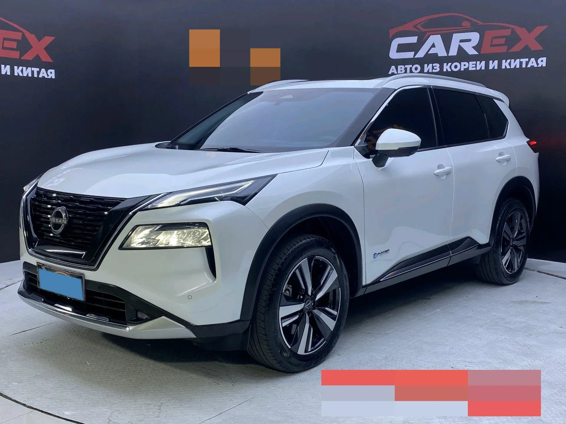 2023 NISSAN X-TRAIL view 1