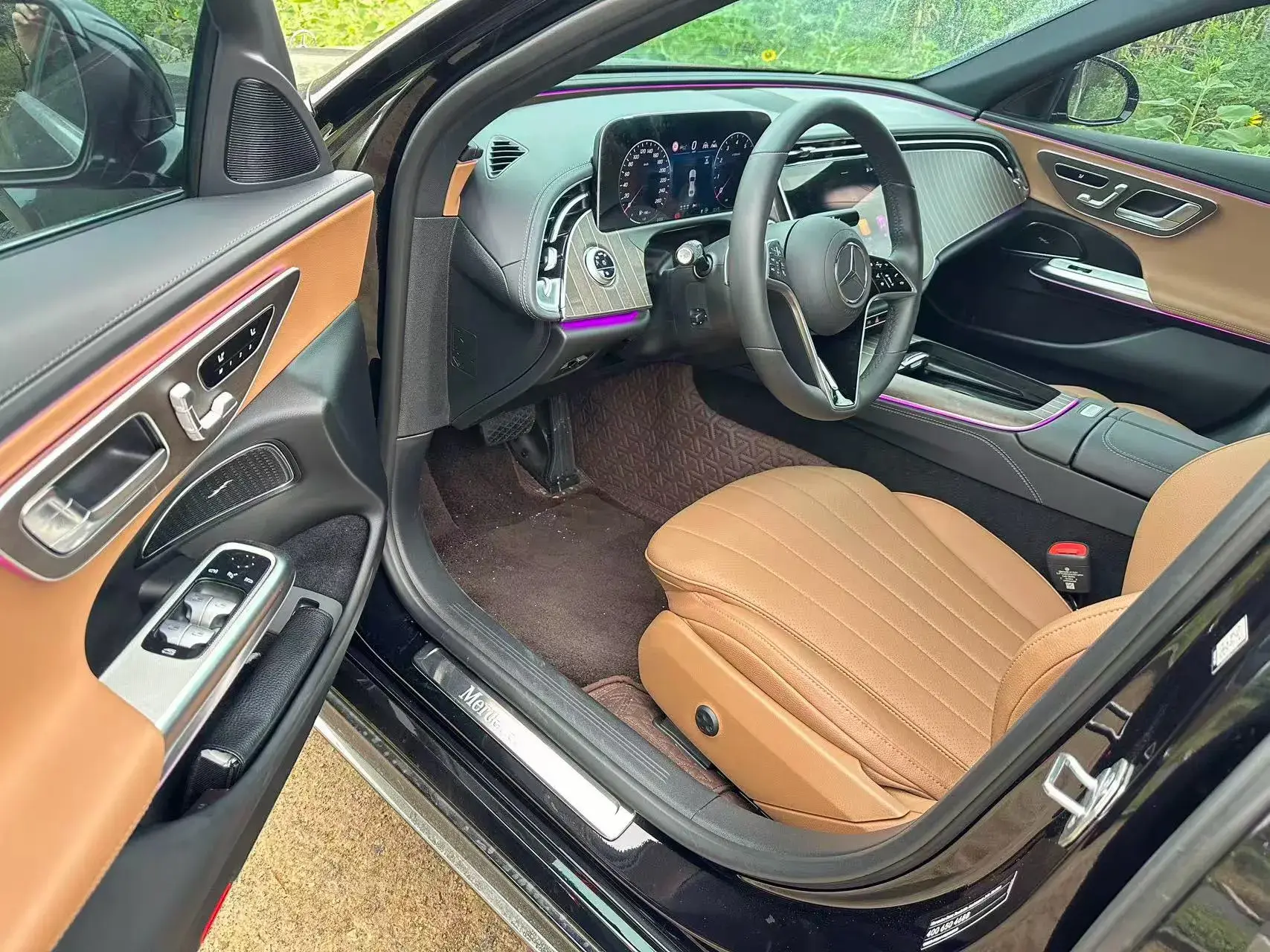 2025 MERCEDES-BENZ E thumbnail 3