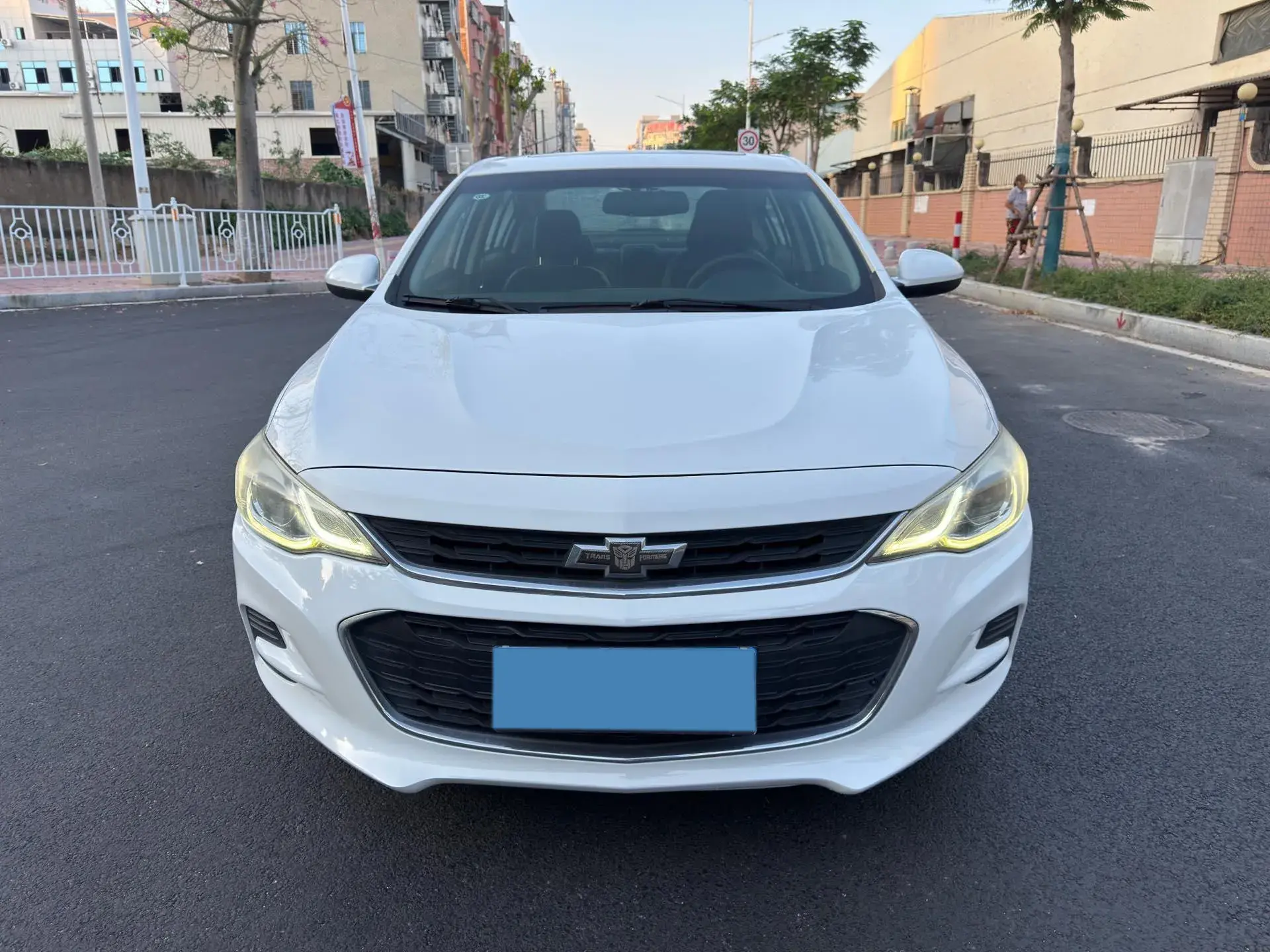 2018 CHEVROLET CAVALIER thumbnail 2