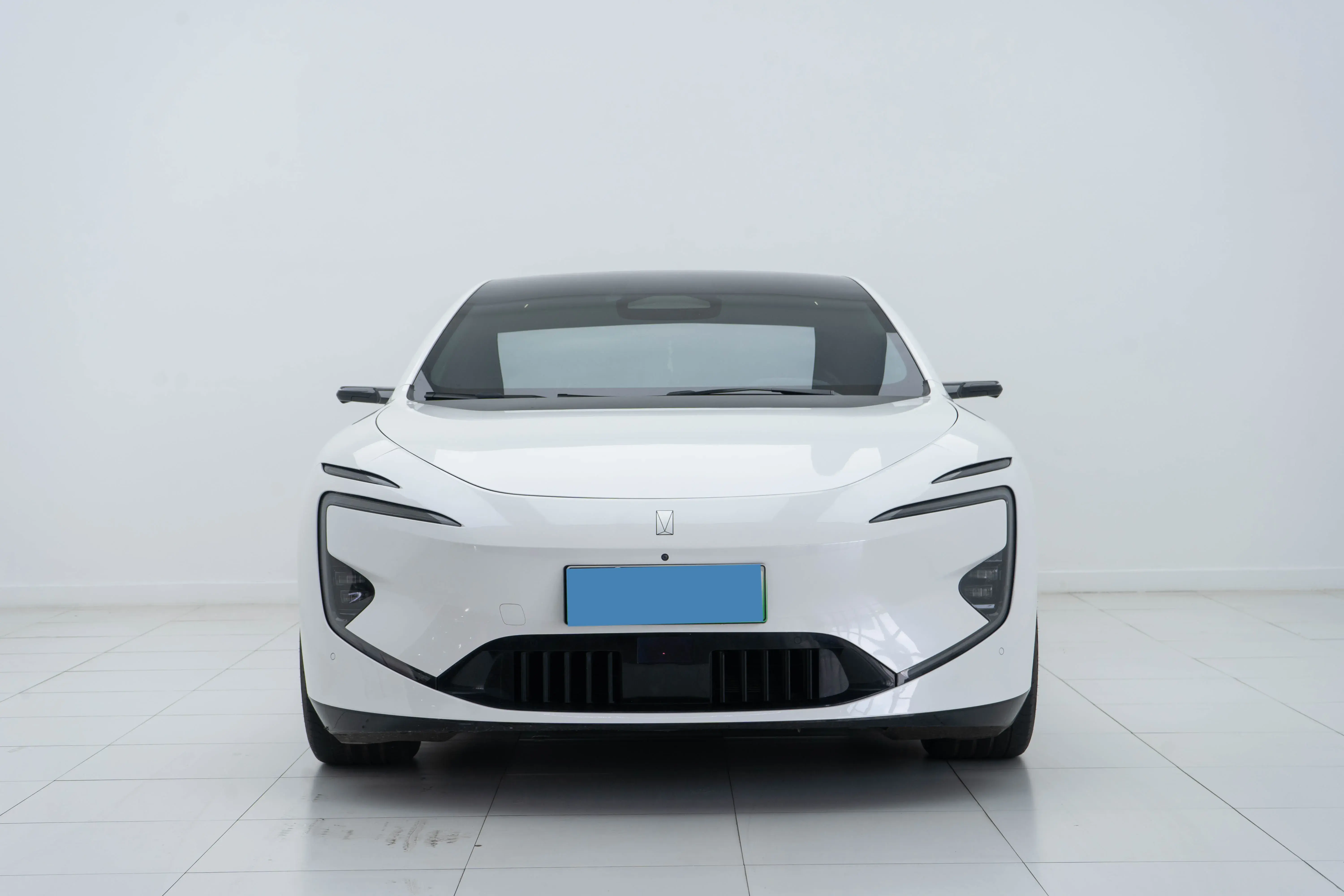 2025 AVATR 12 thumbnail 2