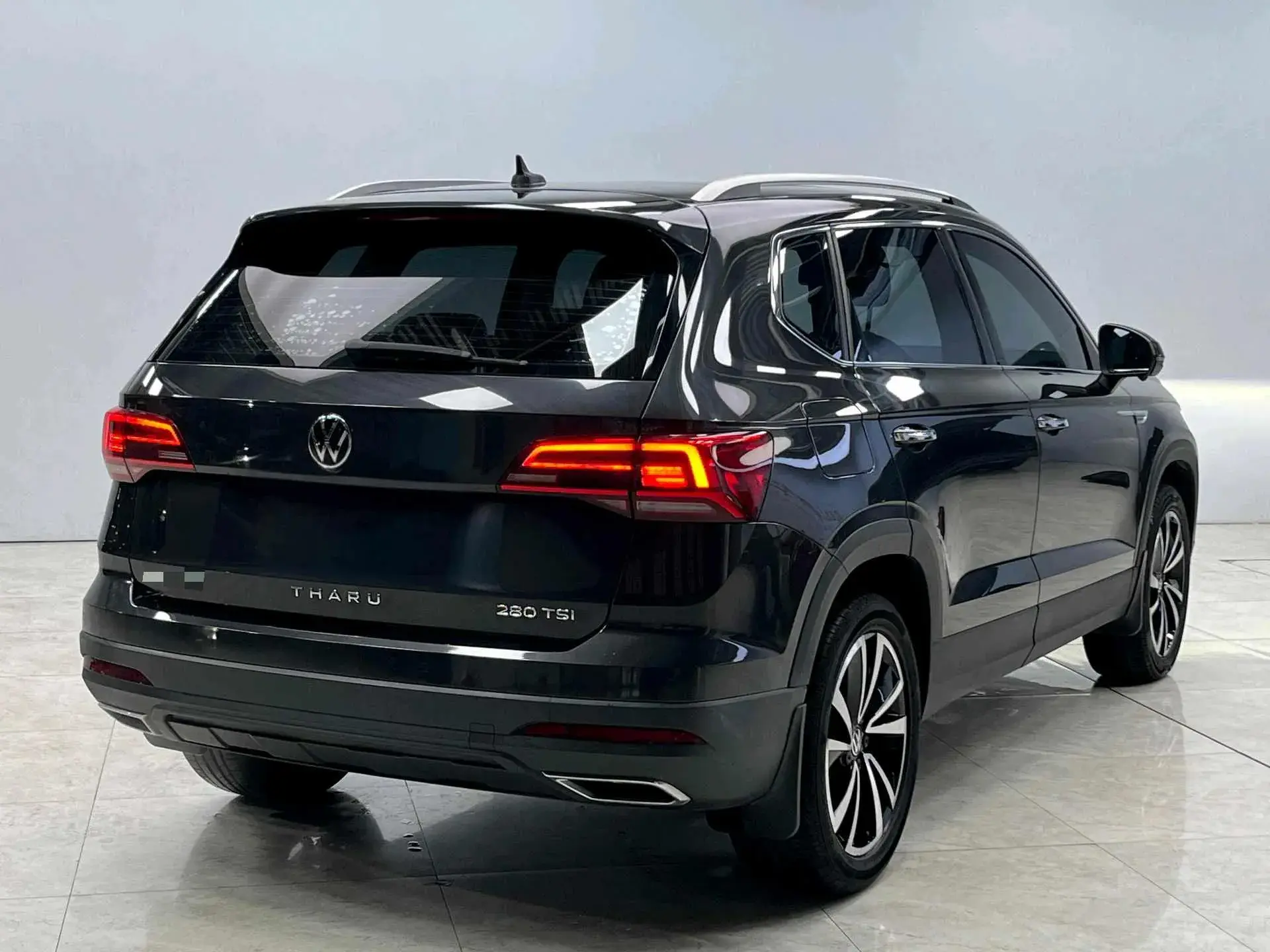 2021 VOLKSWAGEN THARU thumbnail 4