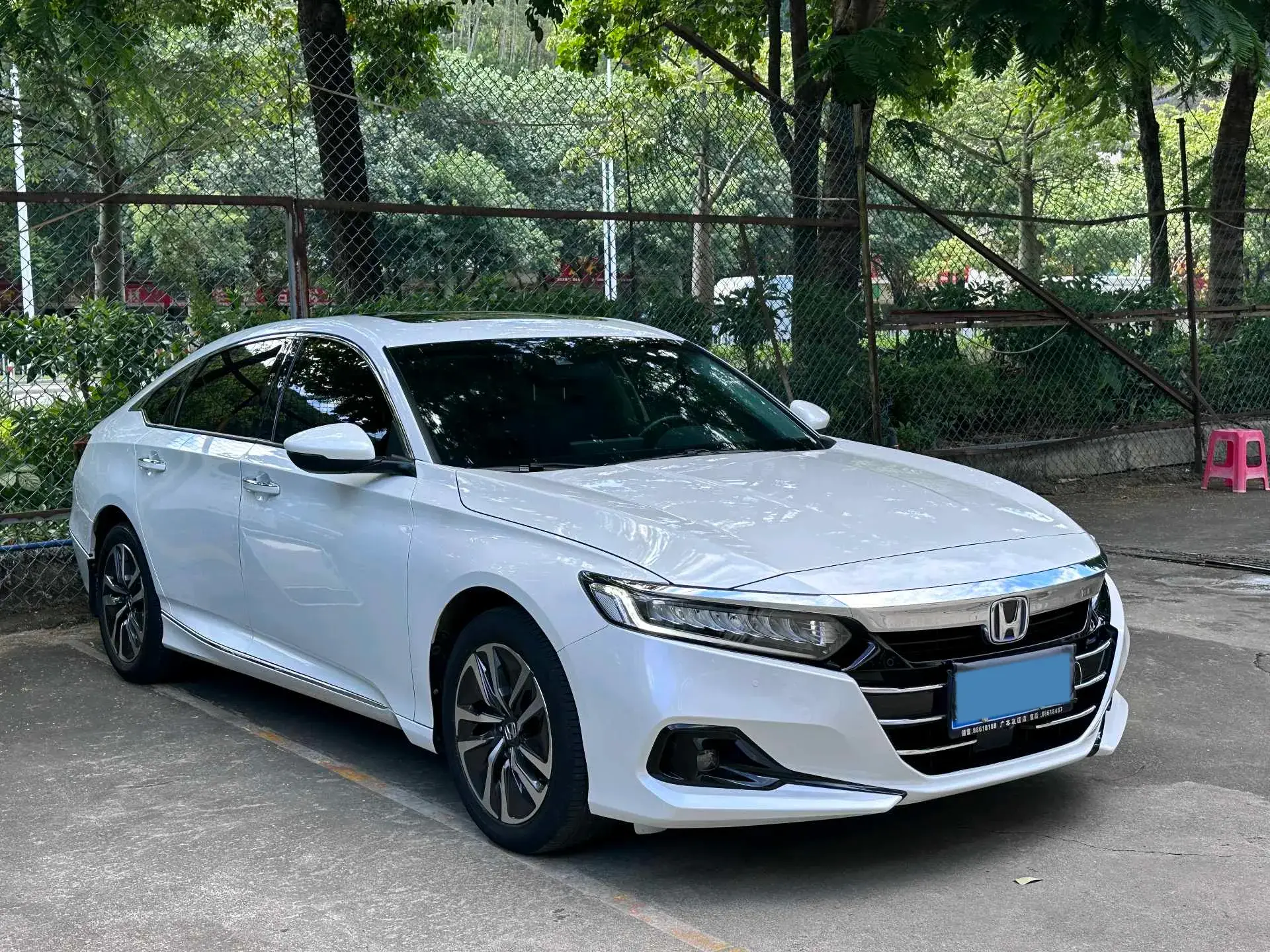2022 HONDA ACCORD thumbnail 3