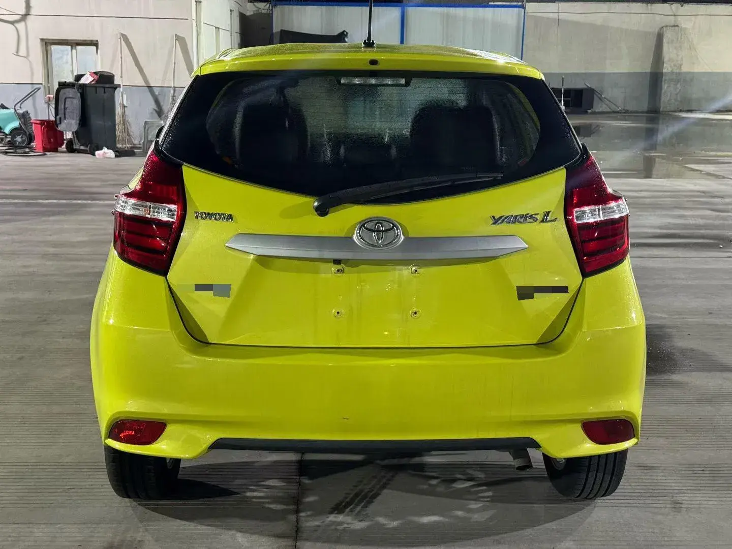 2016 TOYOTA YARIS thumbnail 4