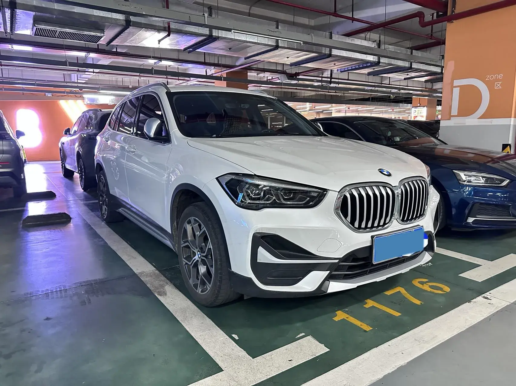 2022 BMW X1 thumbnail 3