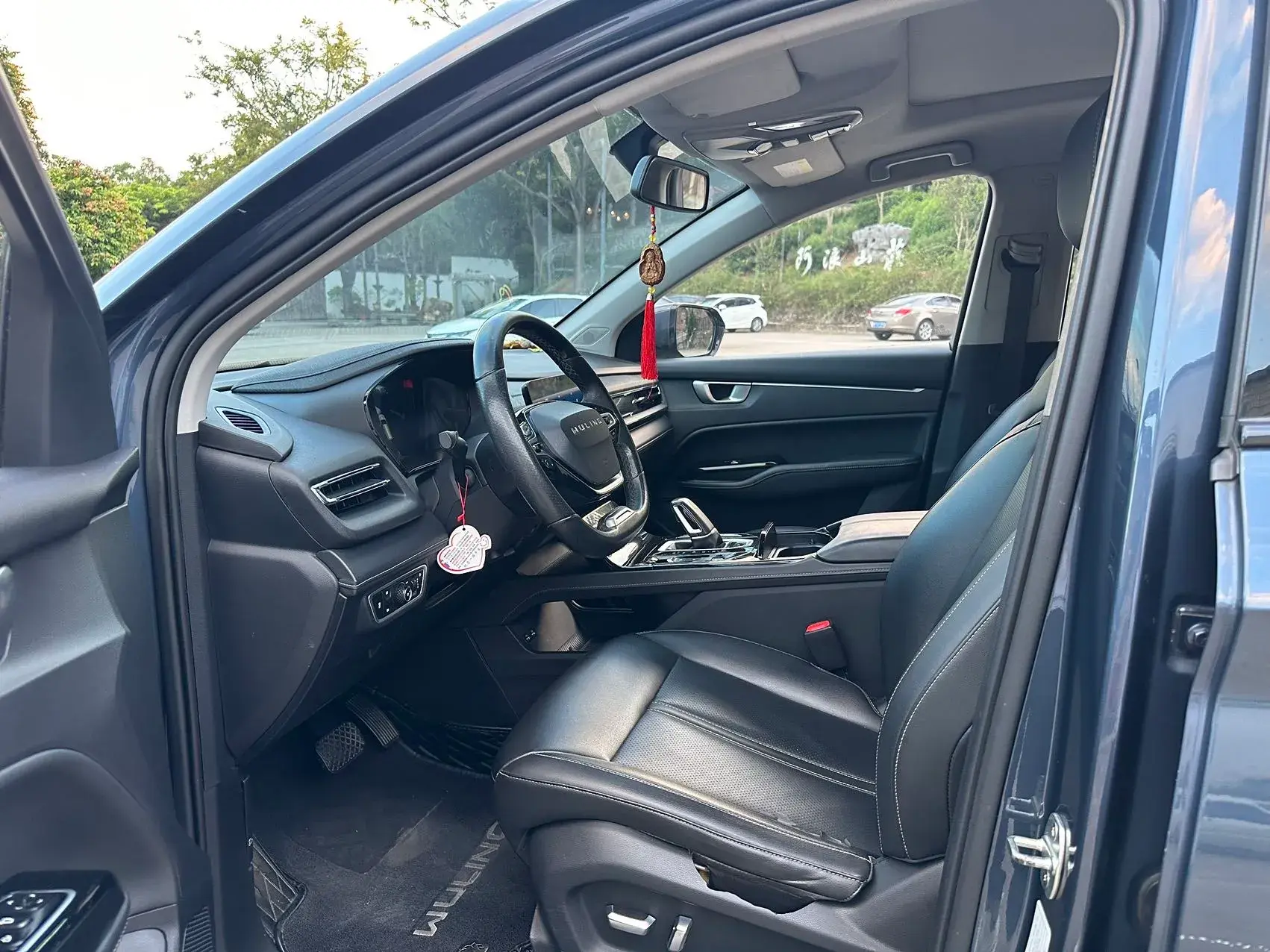 2020 WULING KAIJIE thumbnail 4