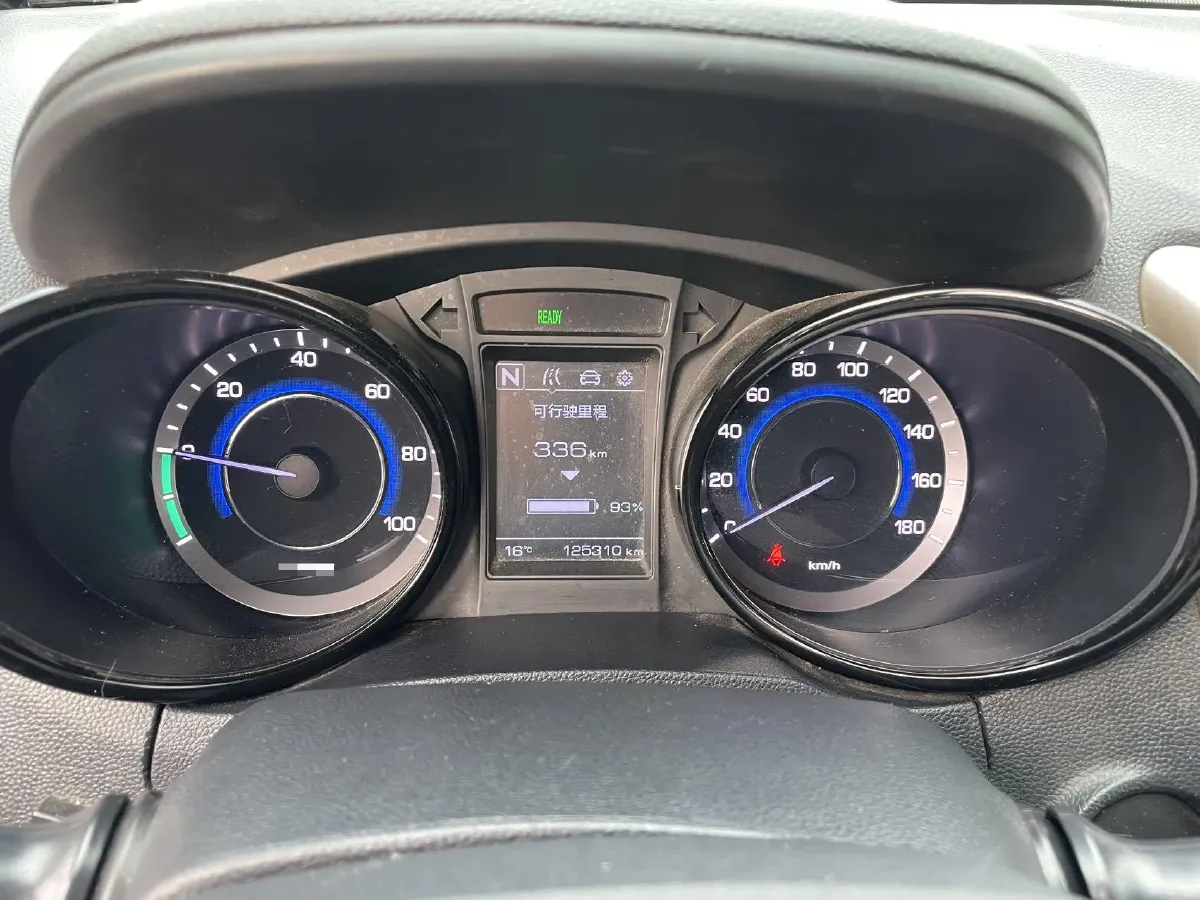 2019 ChangAn CS15 EV BEV,autocango,china used car exporter,china ev exporter,chinese used car exporter,chinese used ev exporter