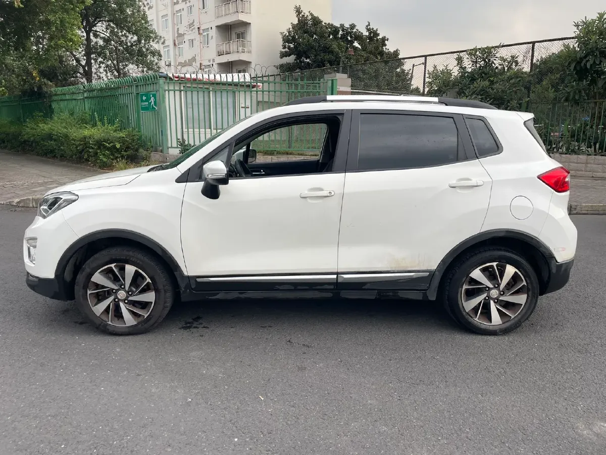 2019 ChangAn CS15 EV BEV,autocango,china used car exporter,china ev exporter,chinese used car exporter,chinese used ev exporter