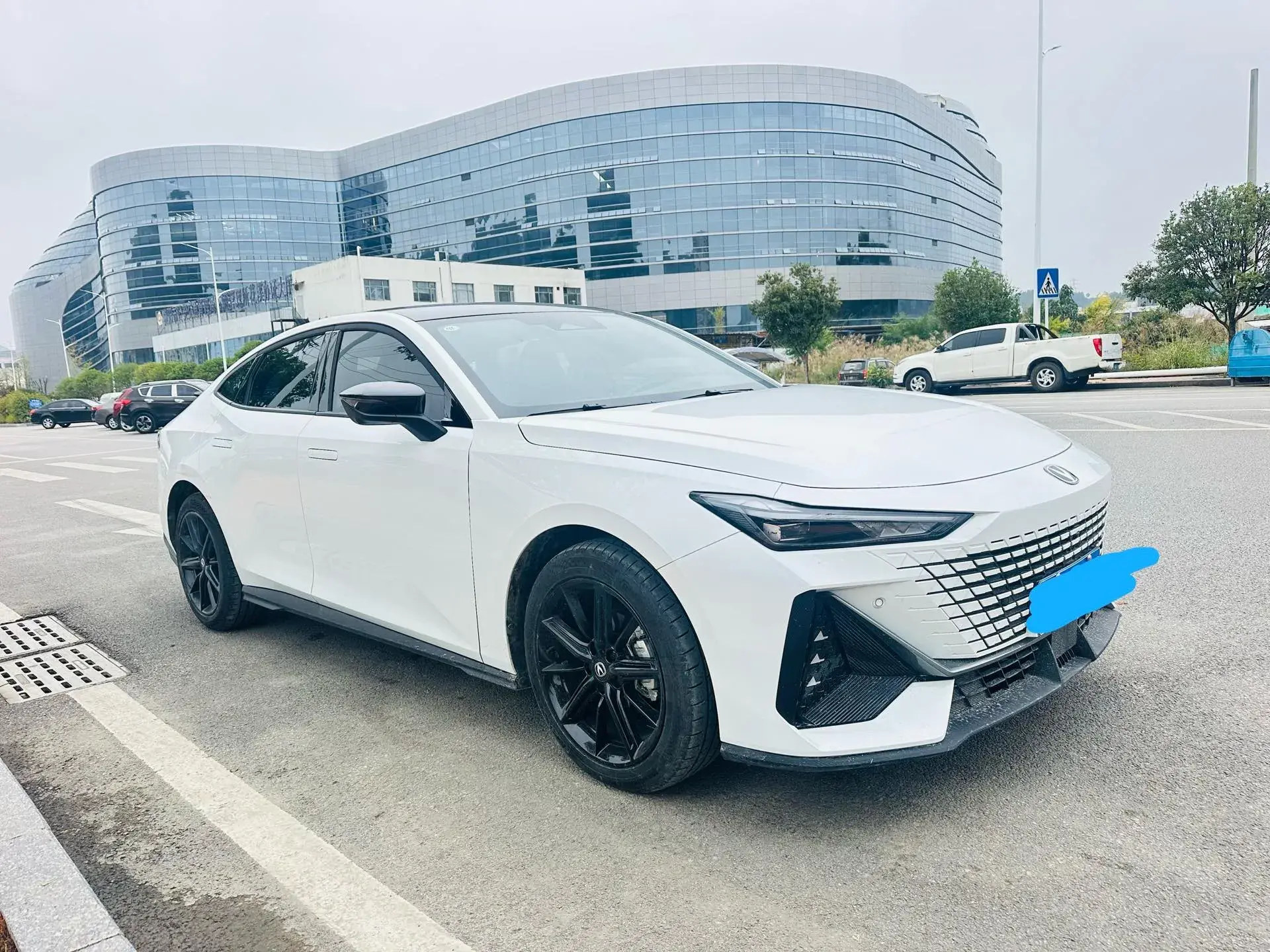 2024 CHANGAN UNI-V thumbnail 3