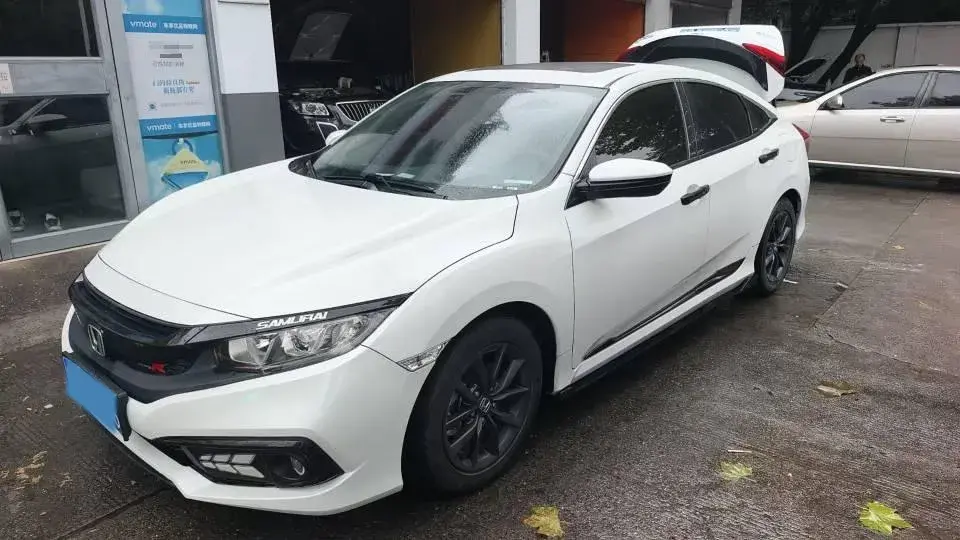 2019 Honda Civic 1.5T 177HP L4 CVT