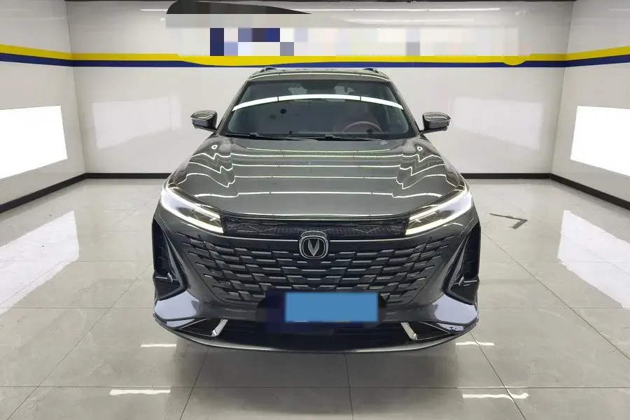 2023 CHANGAN CS75 thumbnail 3