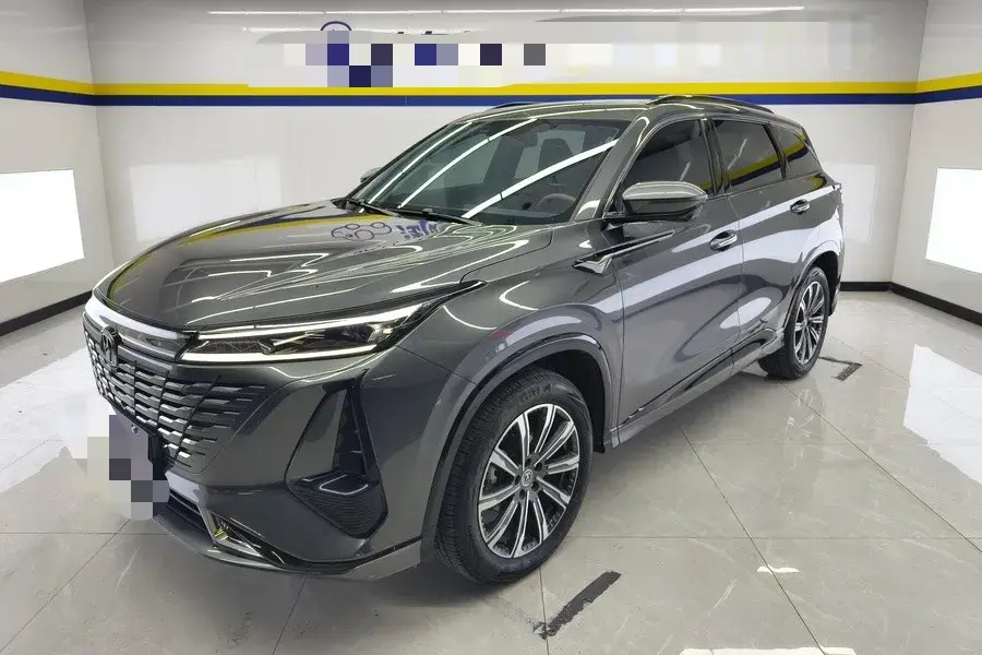 2023 CHANGAN CS75 view 1