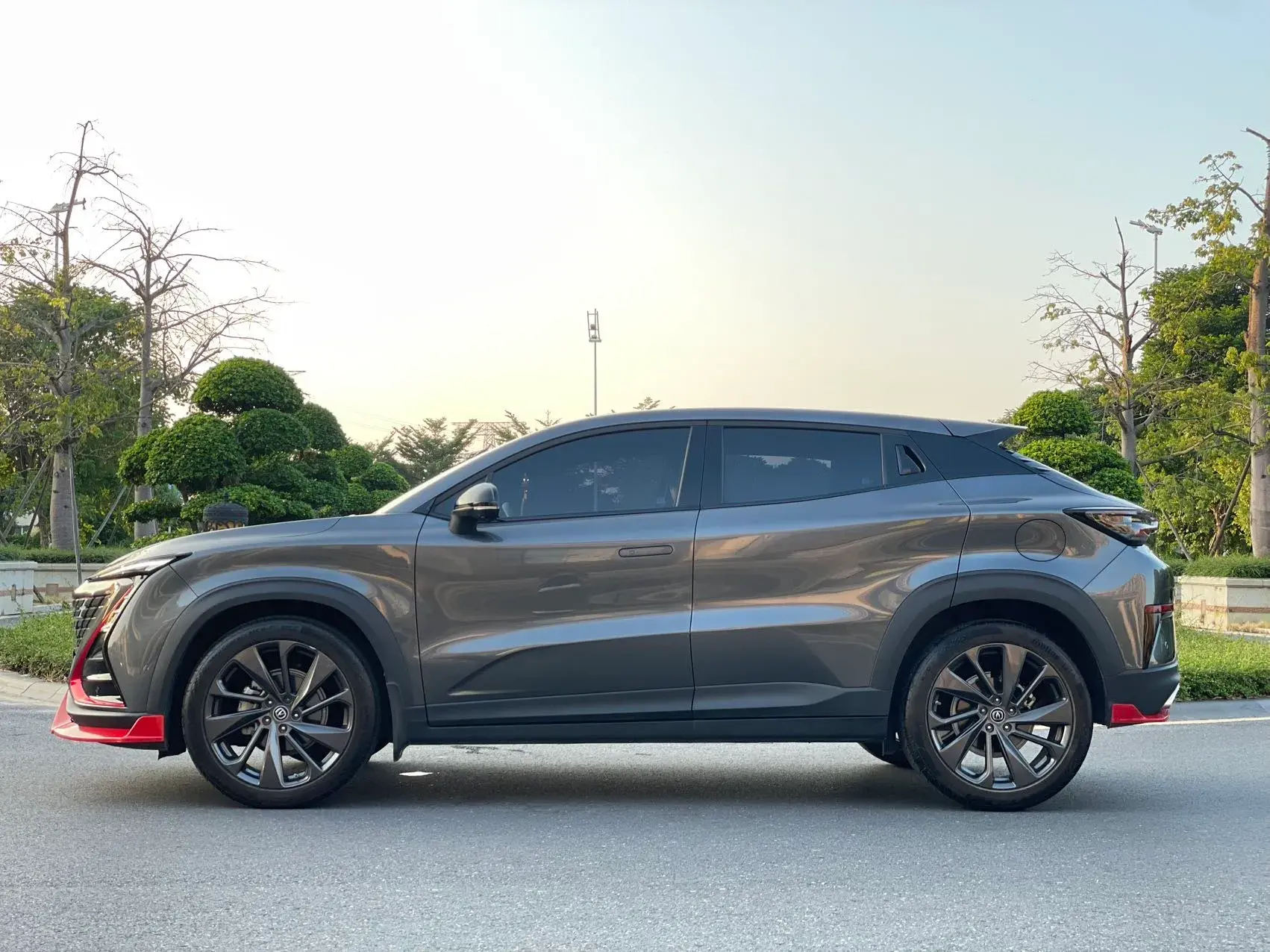 2020 CHANGAN UNI-T thumbnail 3