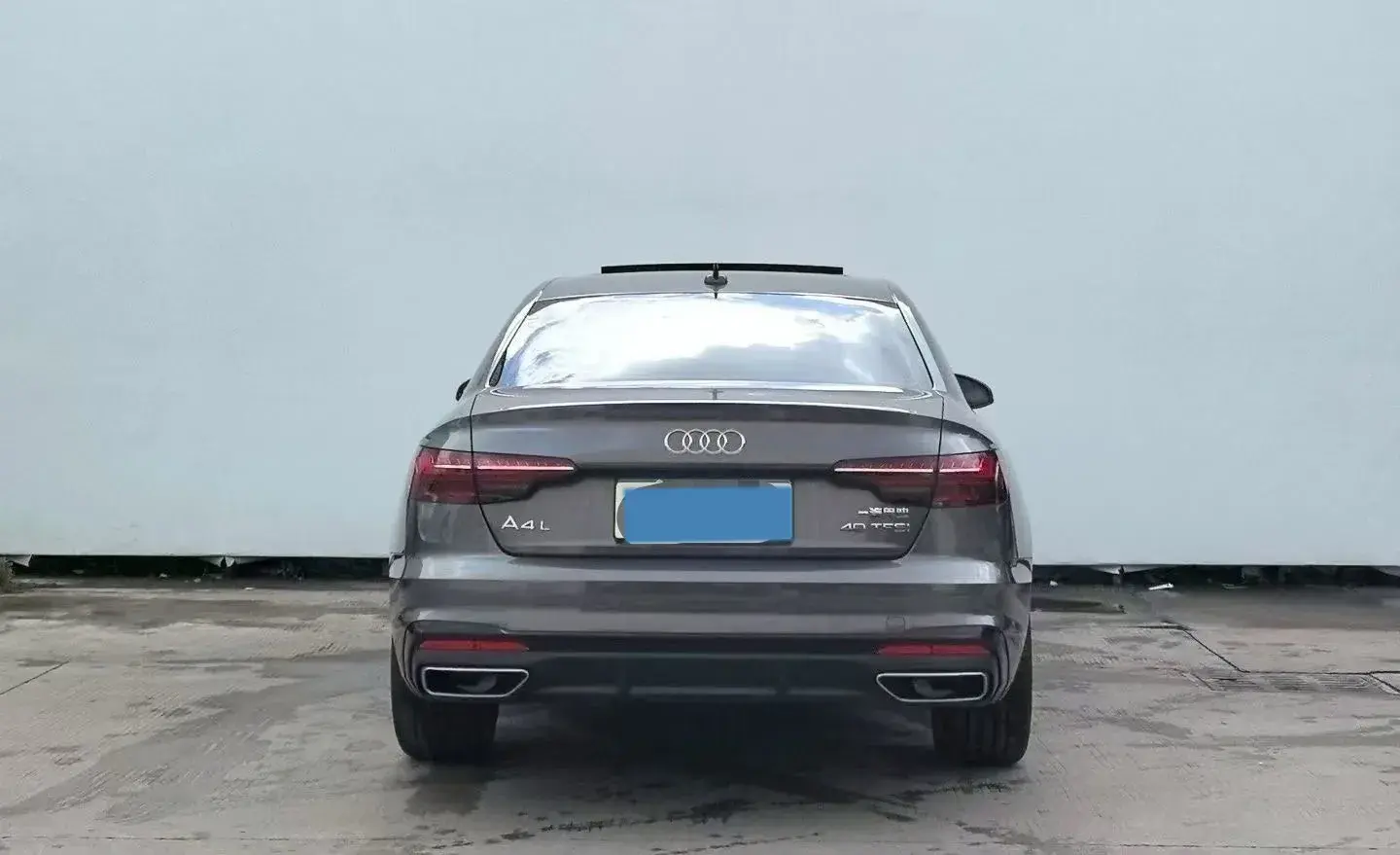 2025 AUDI A4L thumbnail 4