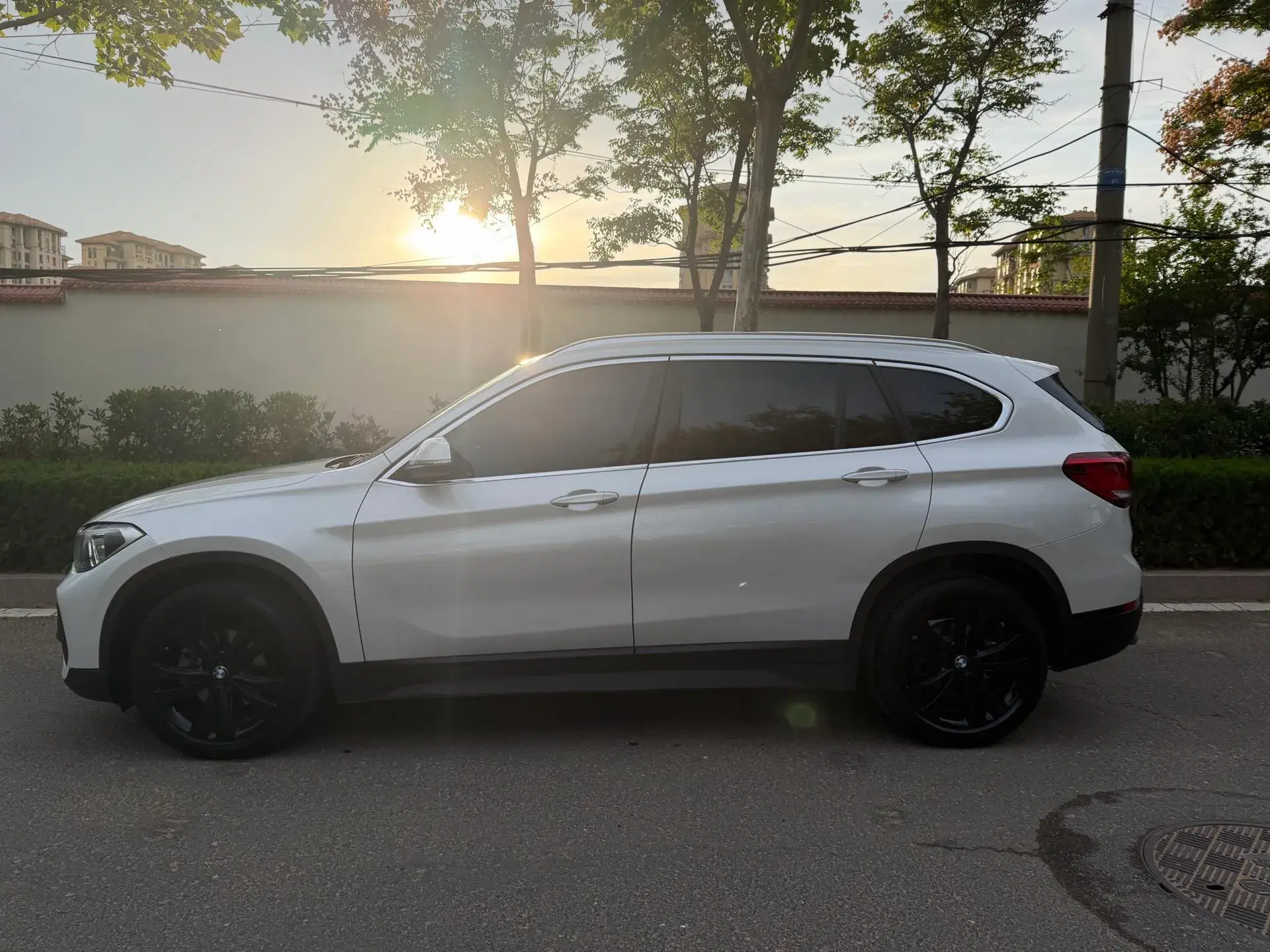 2022 BMW X1 thumbnail 4