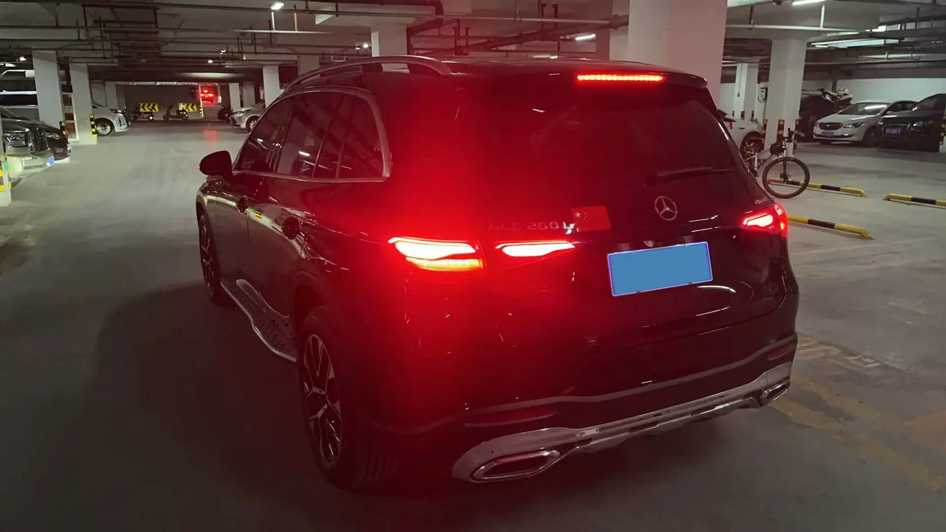 2023 MERCEDES-BENZ GLC thumbnail 2