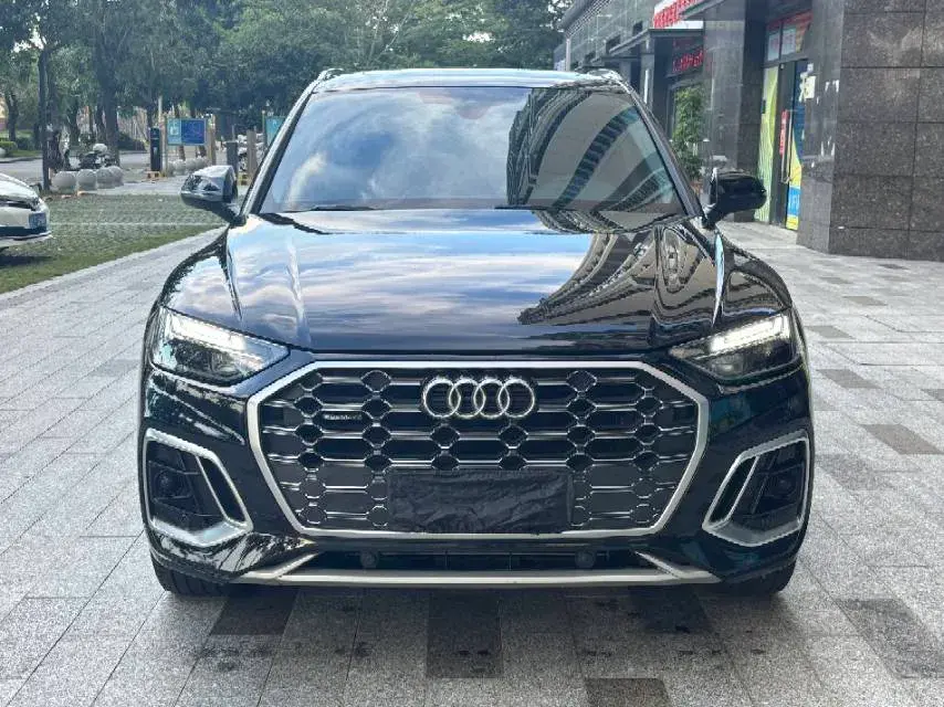 2022 AUDI Q5L thumbnail 2