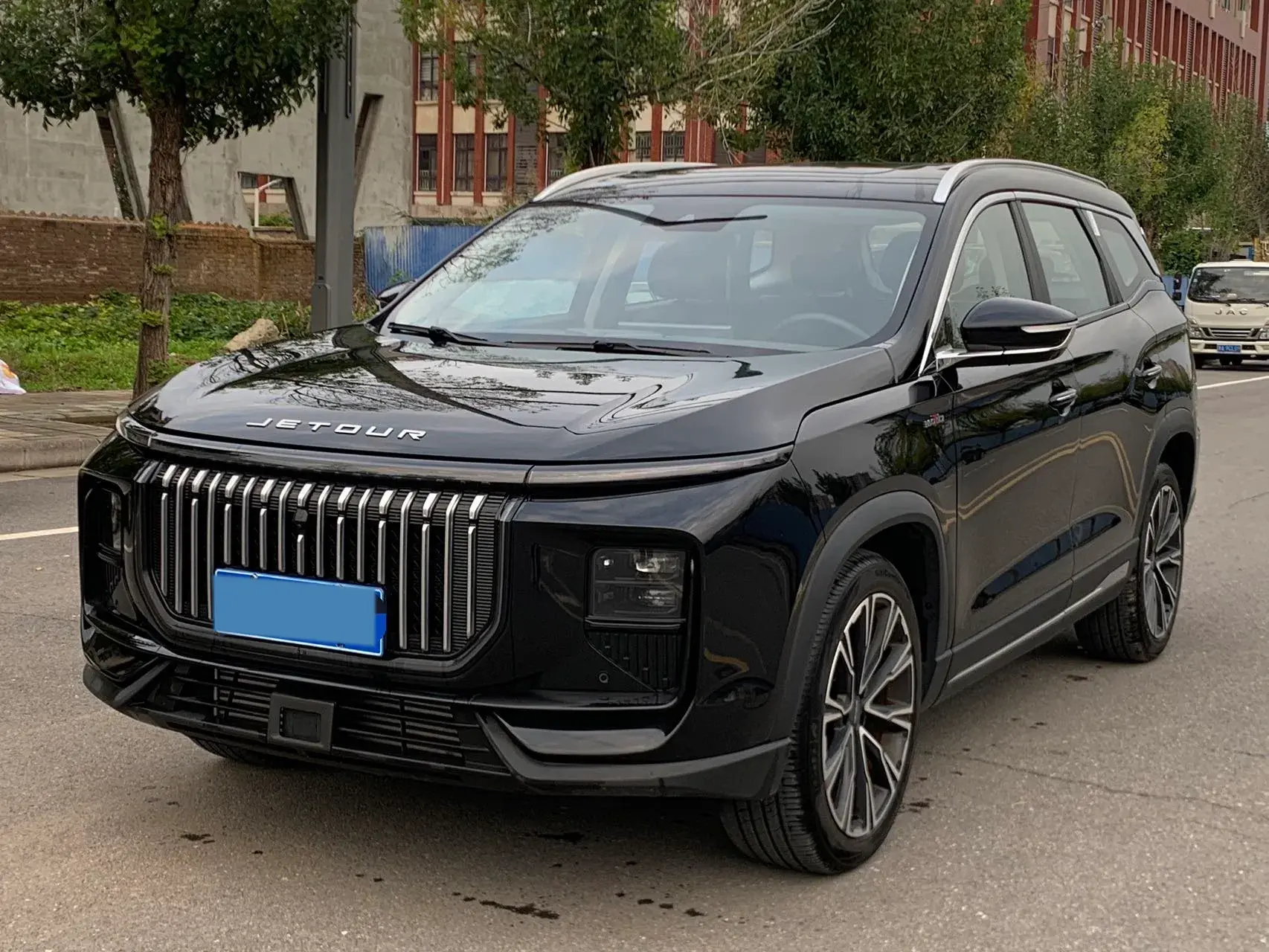 2024 JETOUR X90 view 1