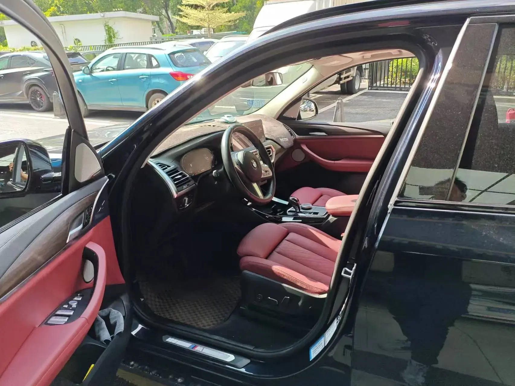 2023 BMW X3 thumbnail 2