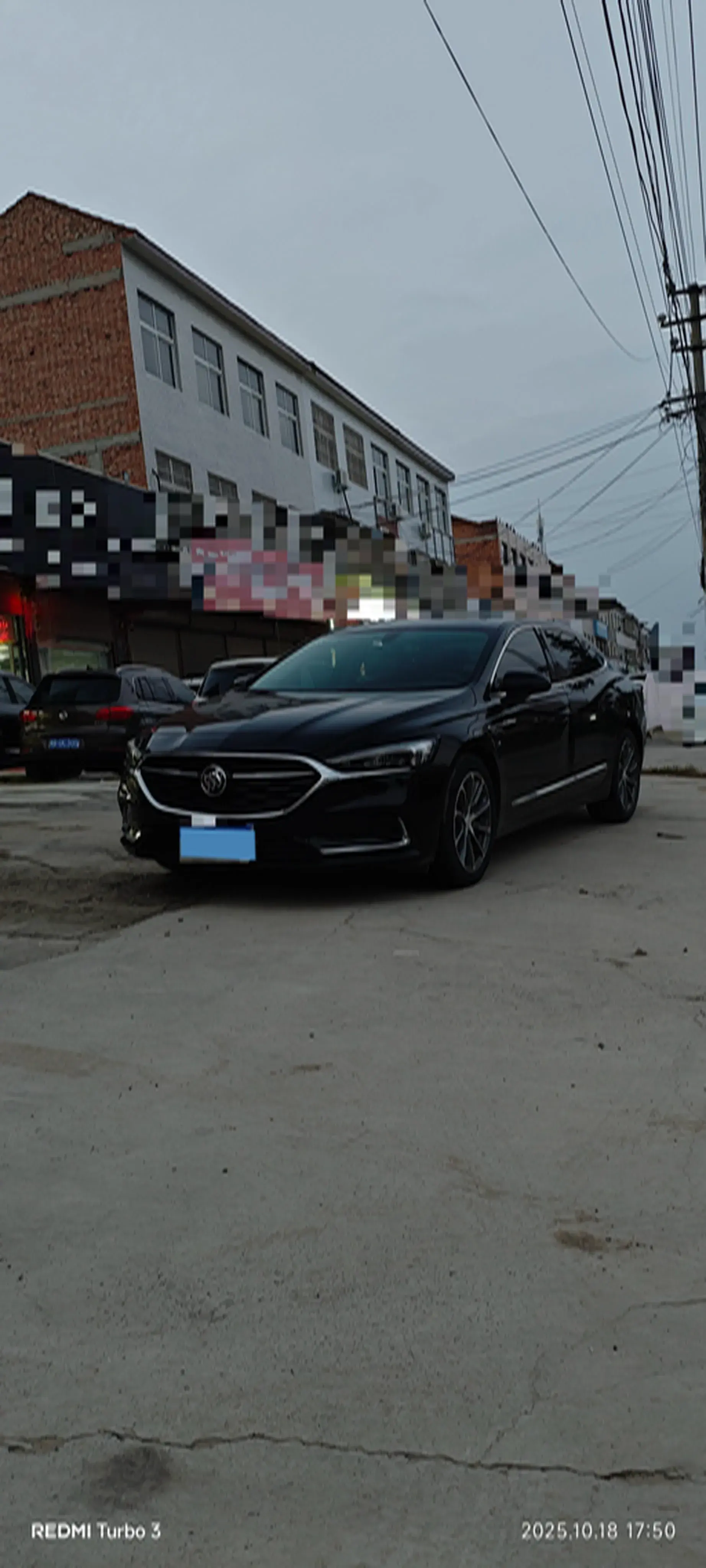 2022 BUICK LARCOSSE view 1