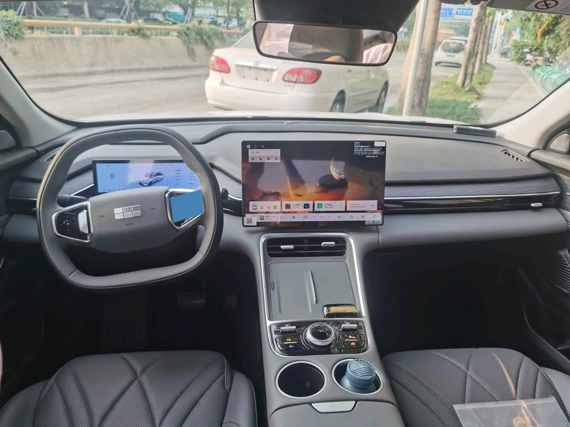 2025 GEELY GALAXY thumbnail 4