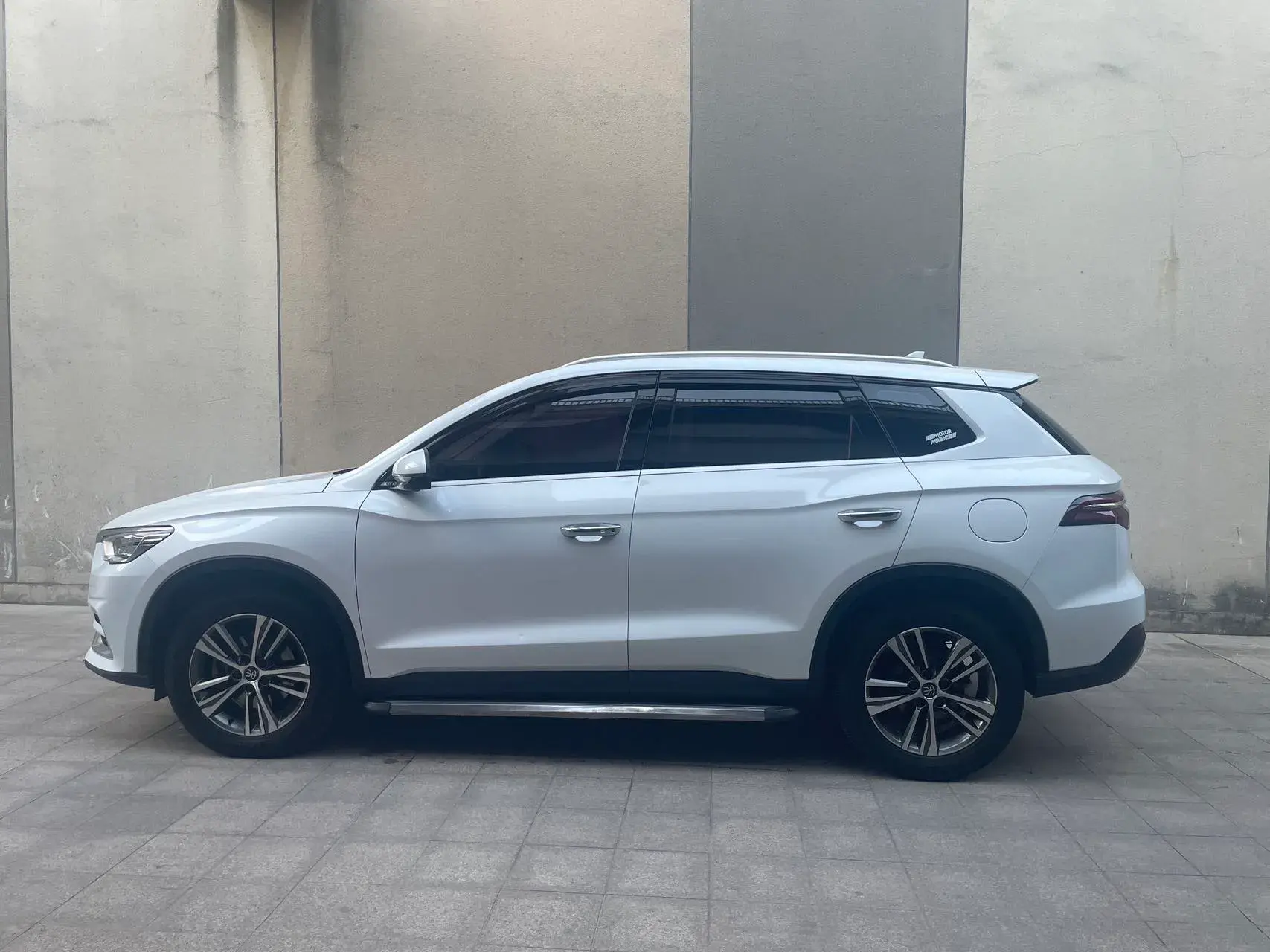 2019 BYD SONG thumbnail 4