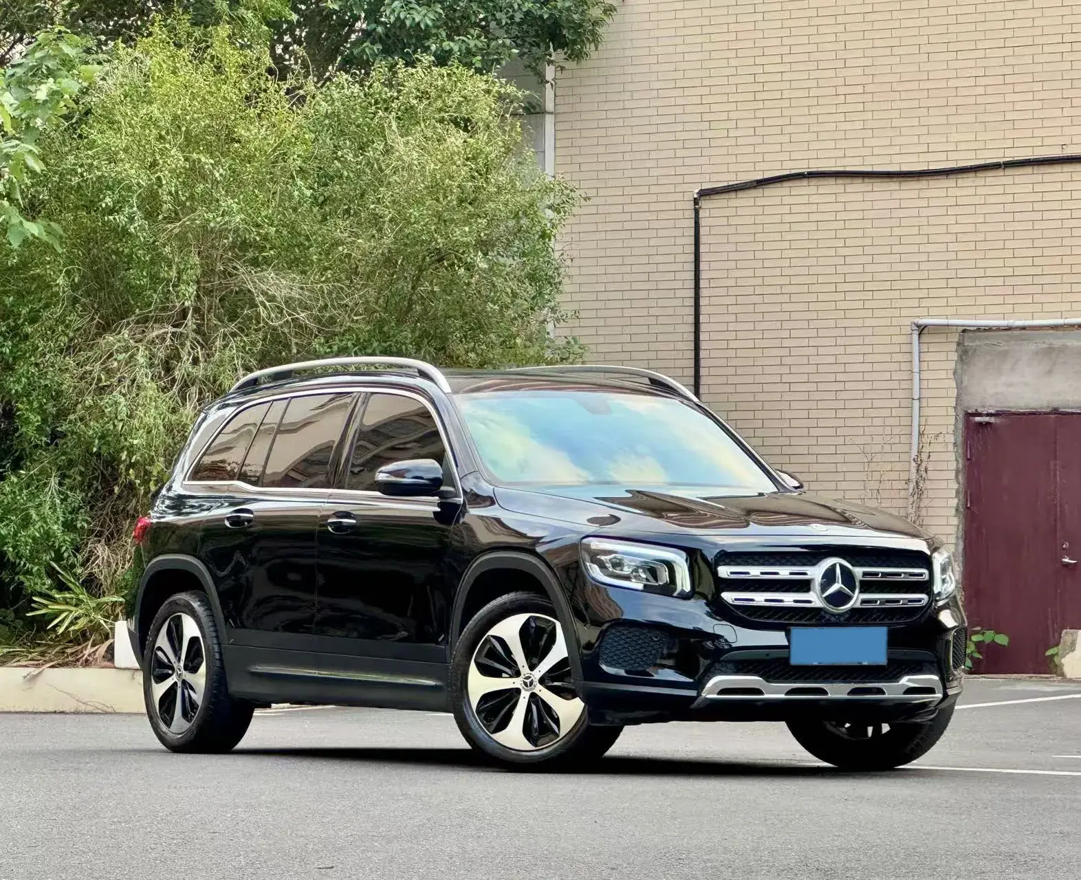 2021 MERCEDES-BENZ GLB thumbnail 3