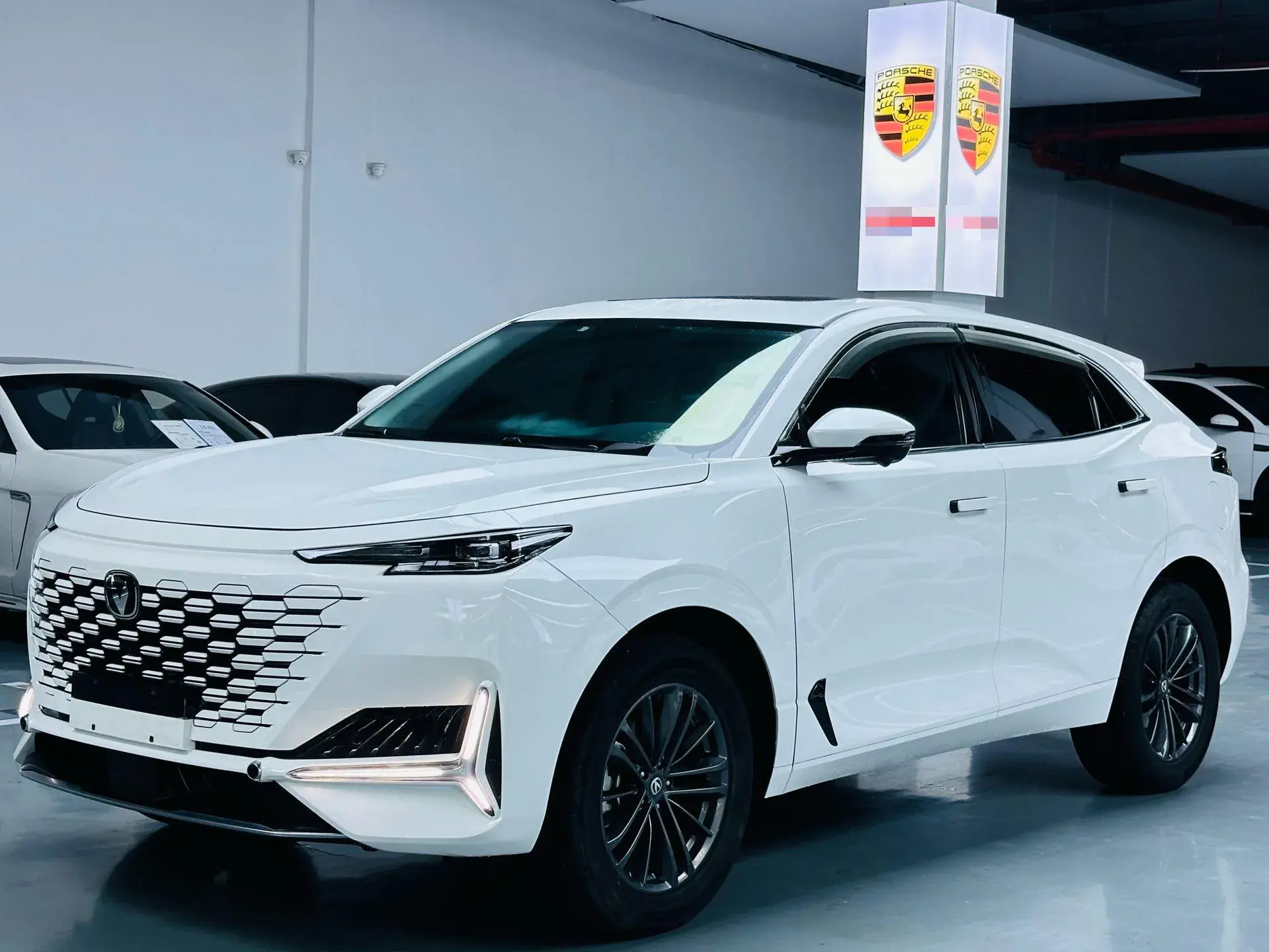 2023 CHANGAN UNI-K view 1