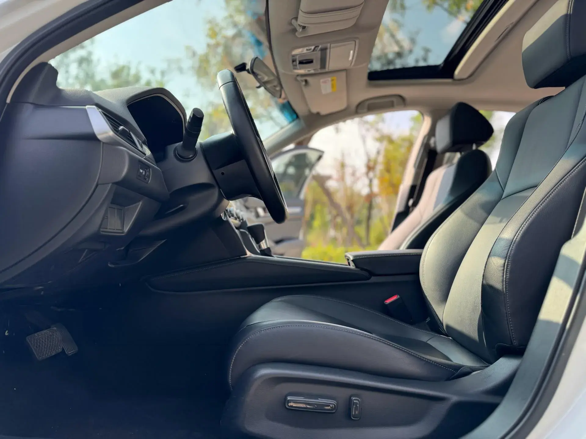 2018 HONDA ACCORD thumbnail 4