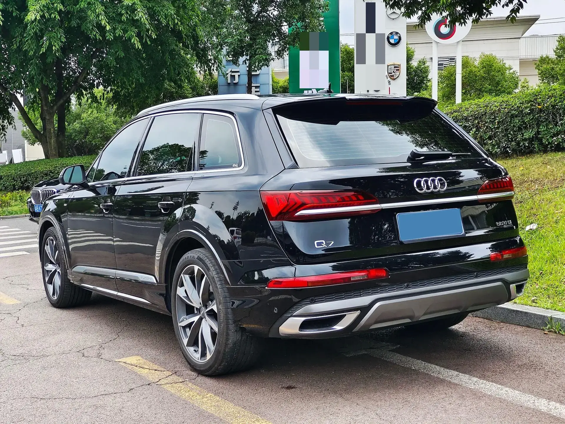 2020 AUDI Q7 thumbnail 3