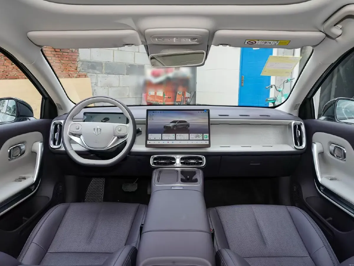 2025 Leapmotor B01 BEV,autocango,china used car exporter,china ev exporter,chinese used car exporter,chinese used ev exporter