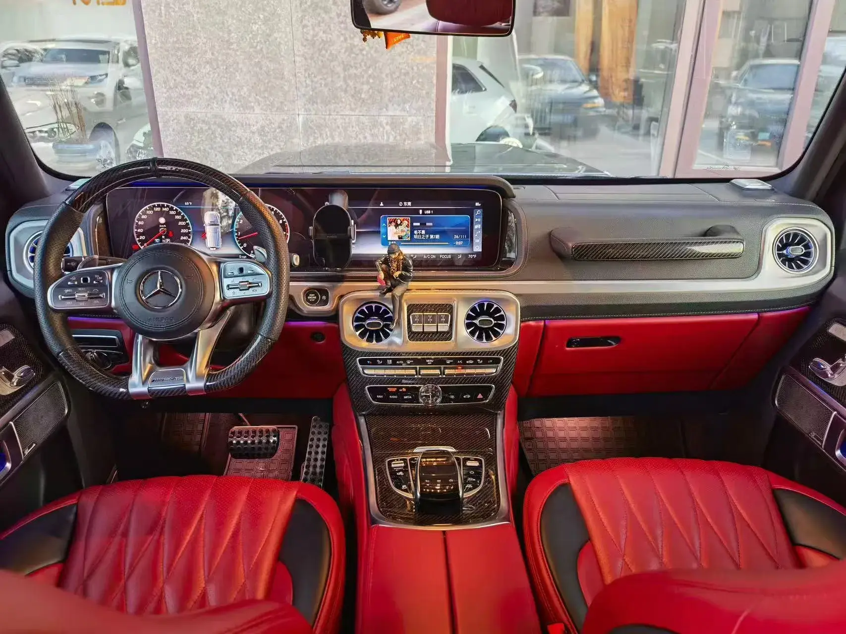 2019 MERCEDES-BENZ G thumbnail 4