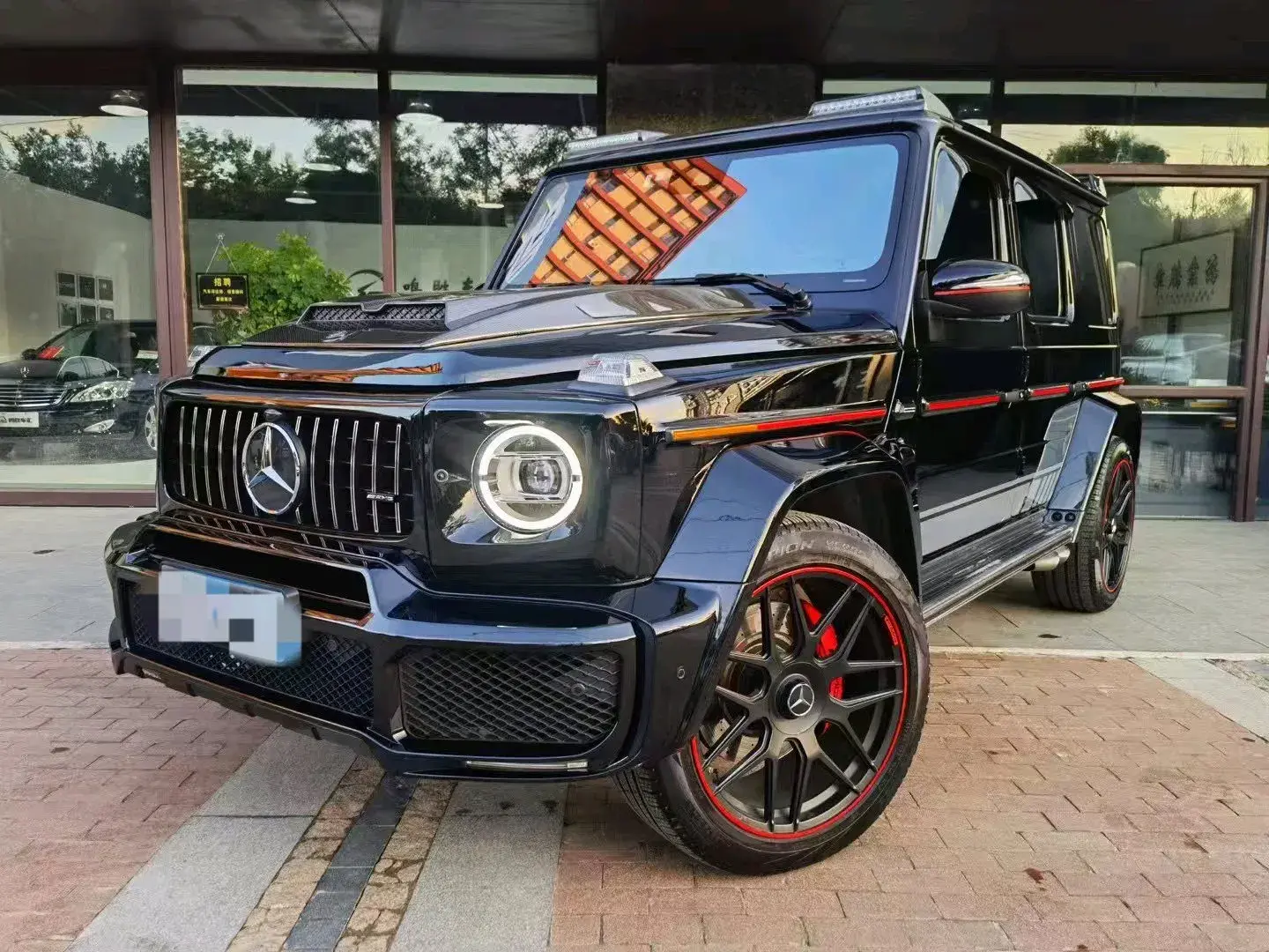 2019 MERCEDES-BENZ G view 1