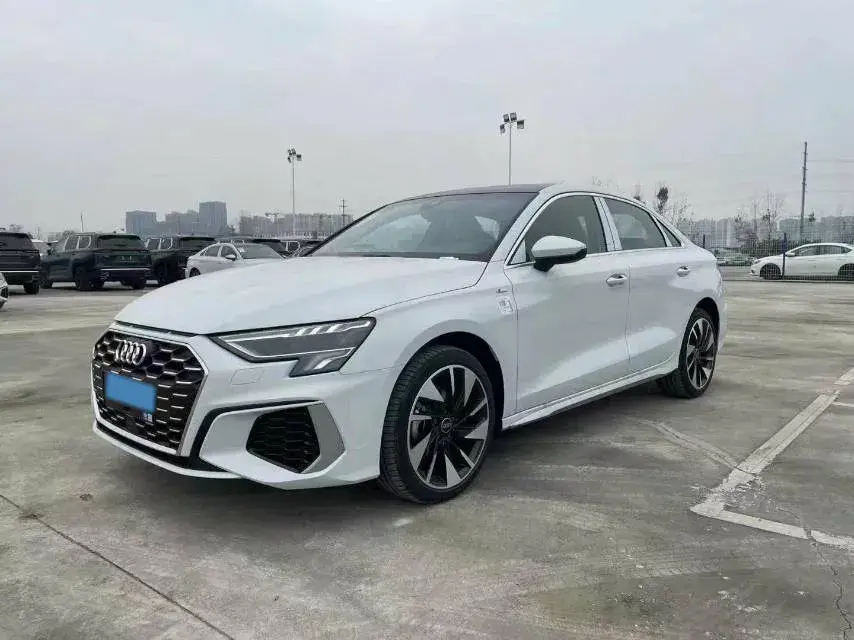 2024 AUDI A3 view 1