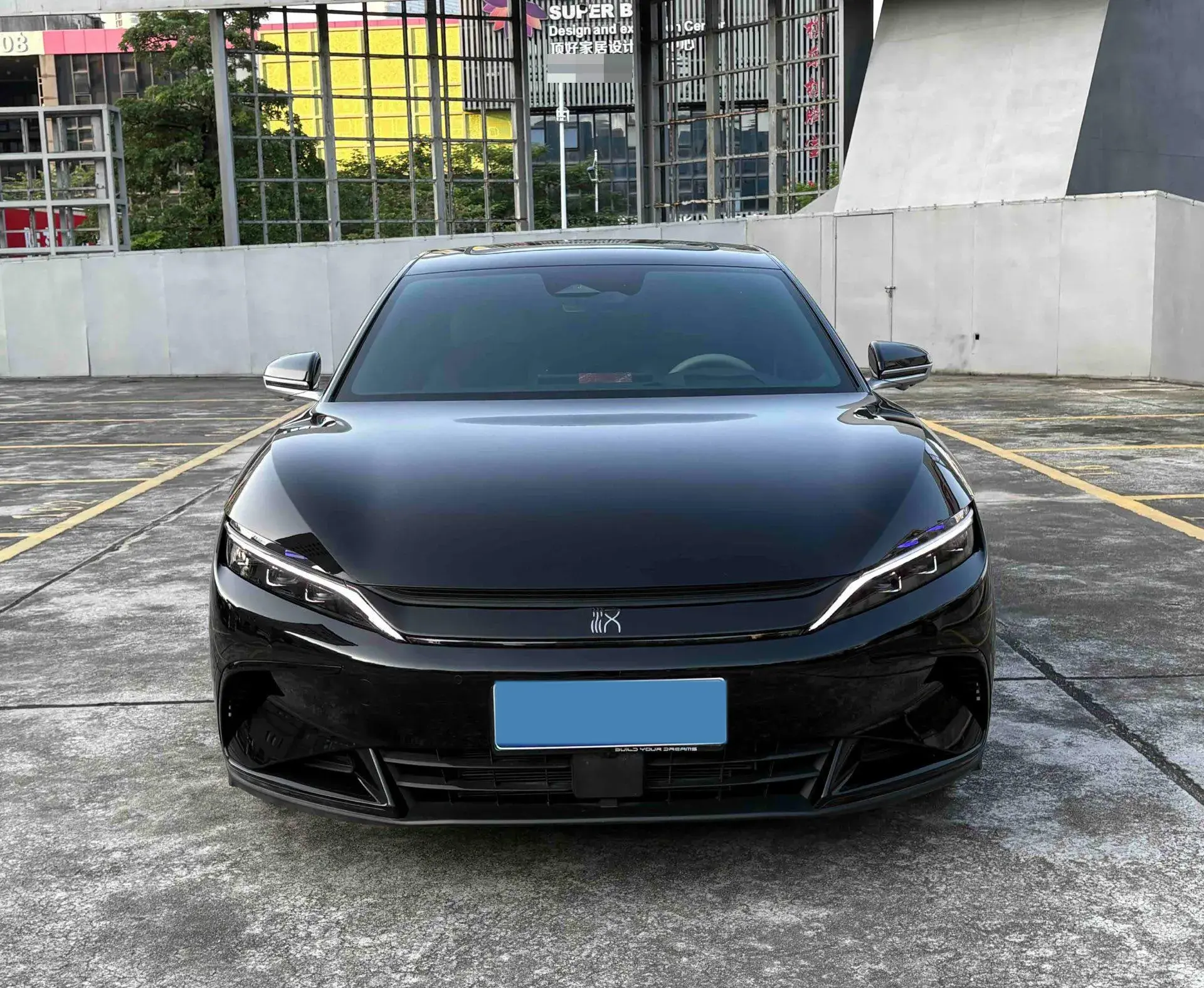 2025 BYD HAN thumbnail 2