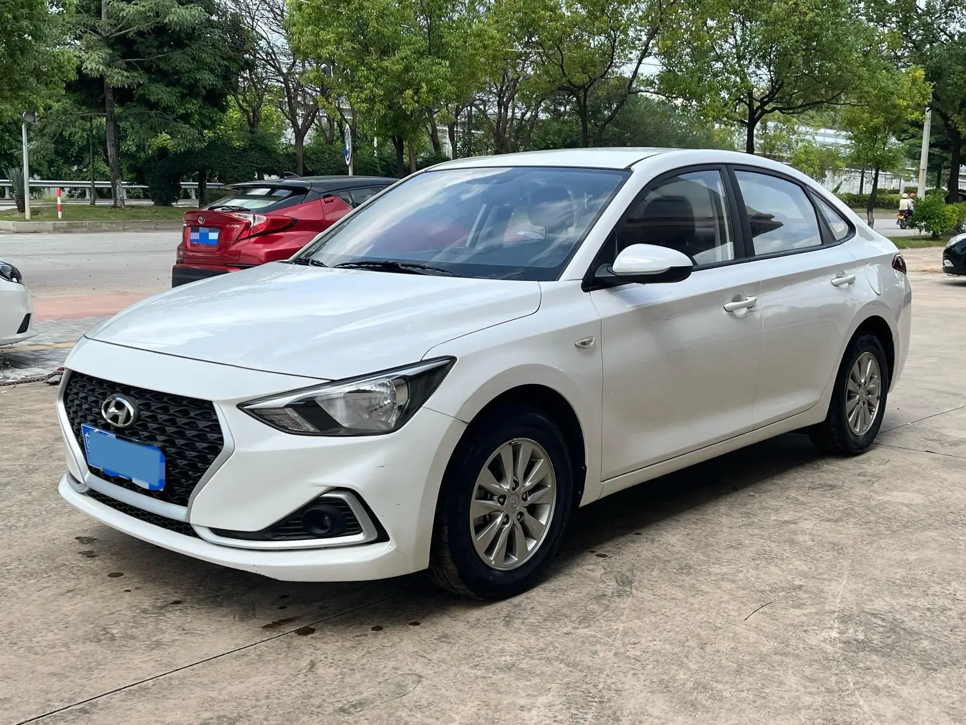 2017 HYUNDAI CELESTA view 1