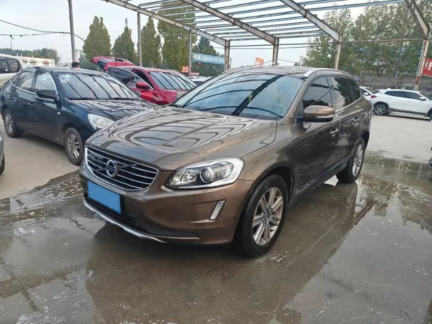 2015 Volvo XC60 2.0T 214HP L5 6AT,autocango,china used car exporter,china ev exporter,chinese used car exporter,chinese used ev exporter