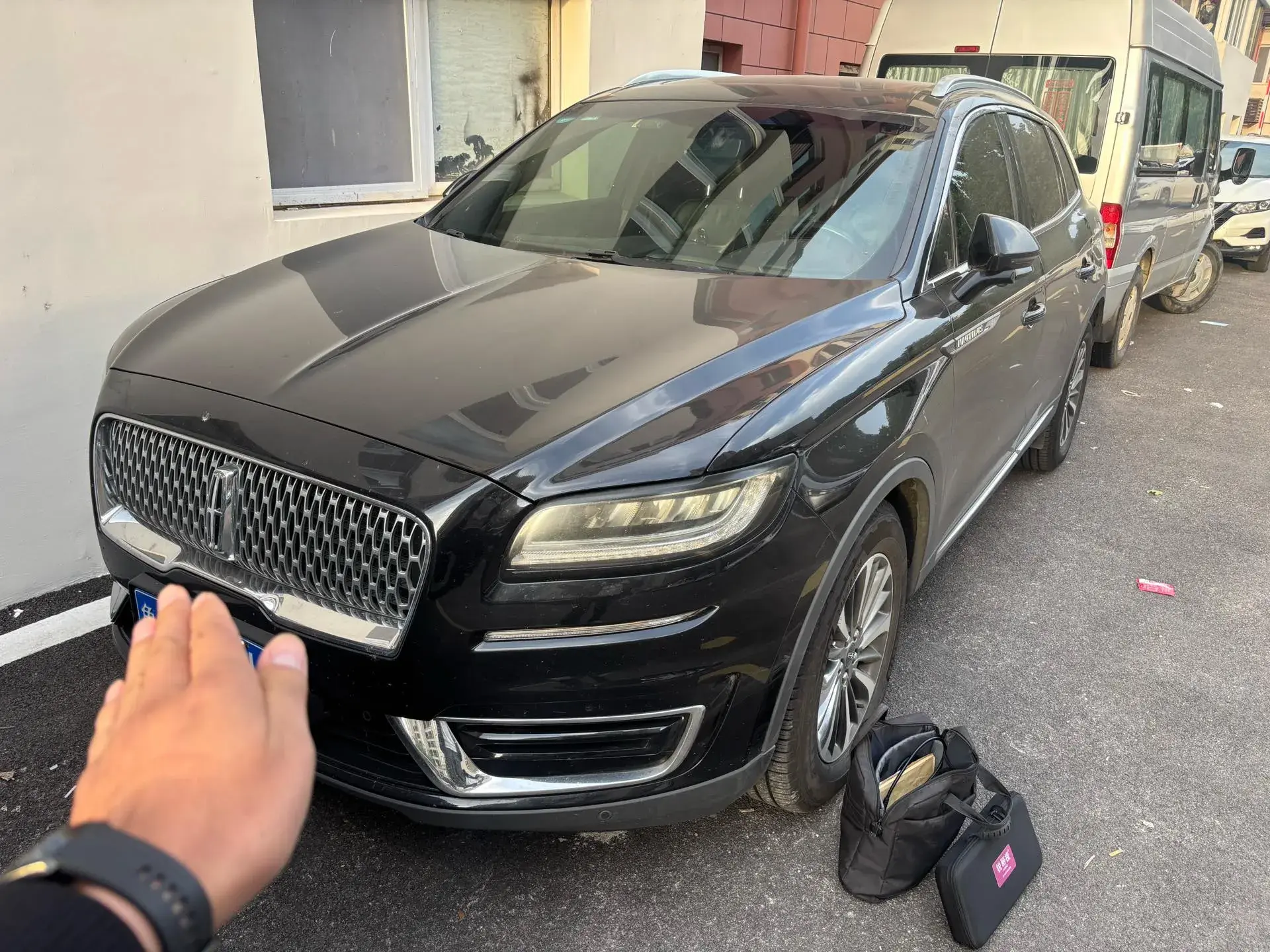 2019 LINCOLN NAUTILUS view 1