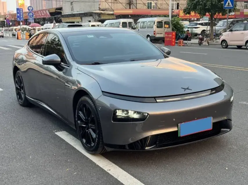 2020 XPENG P7 thumbnail 3