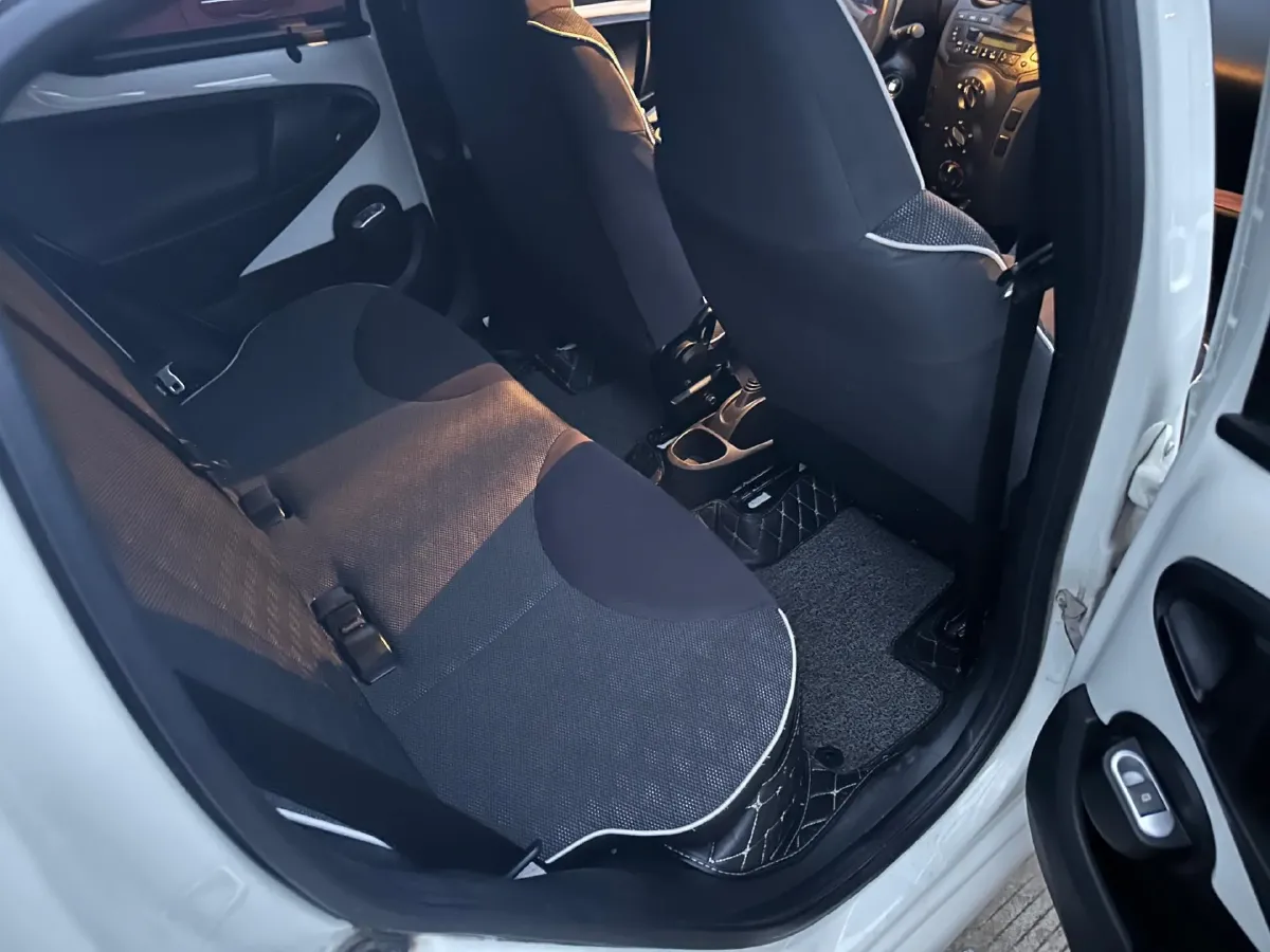 2015 BYD F0 1.0L 68HP L3 5MT,autocango,china used car exporter,china ev exporter,chinese used car exporter,chinese used ev exporter