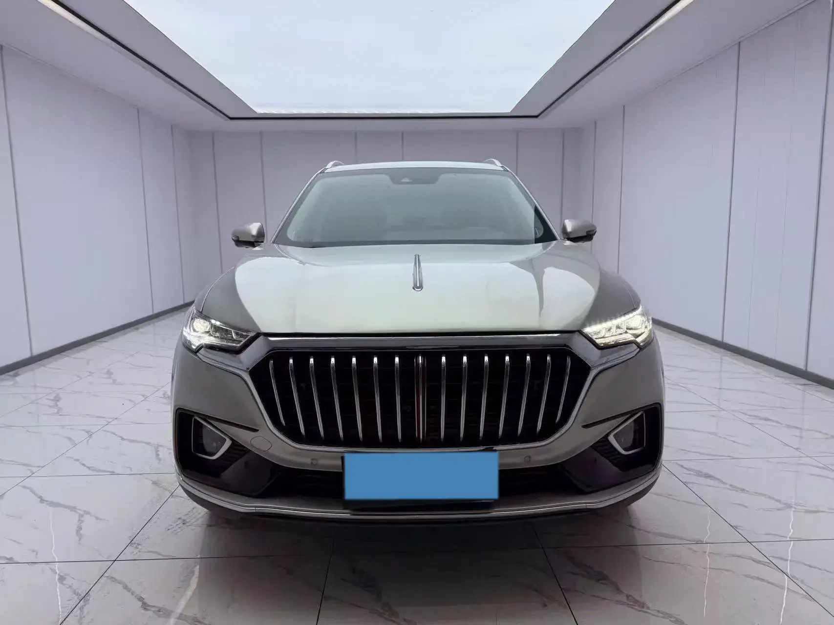 2022 HONGQI HS5 thumbnail 2