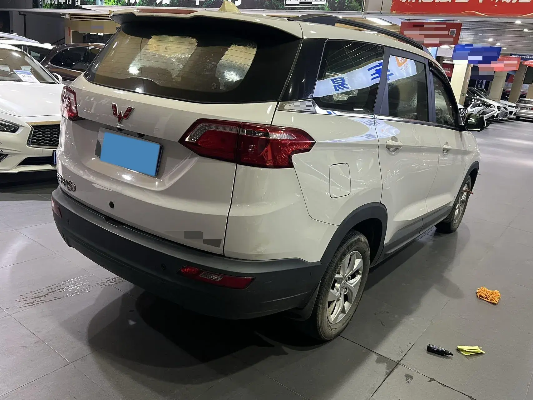 2019 WULING HONGGUANG thumbnail 4