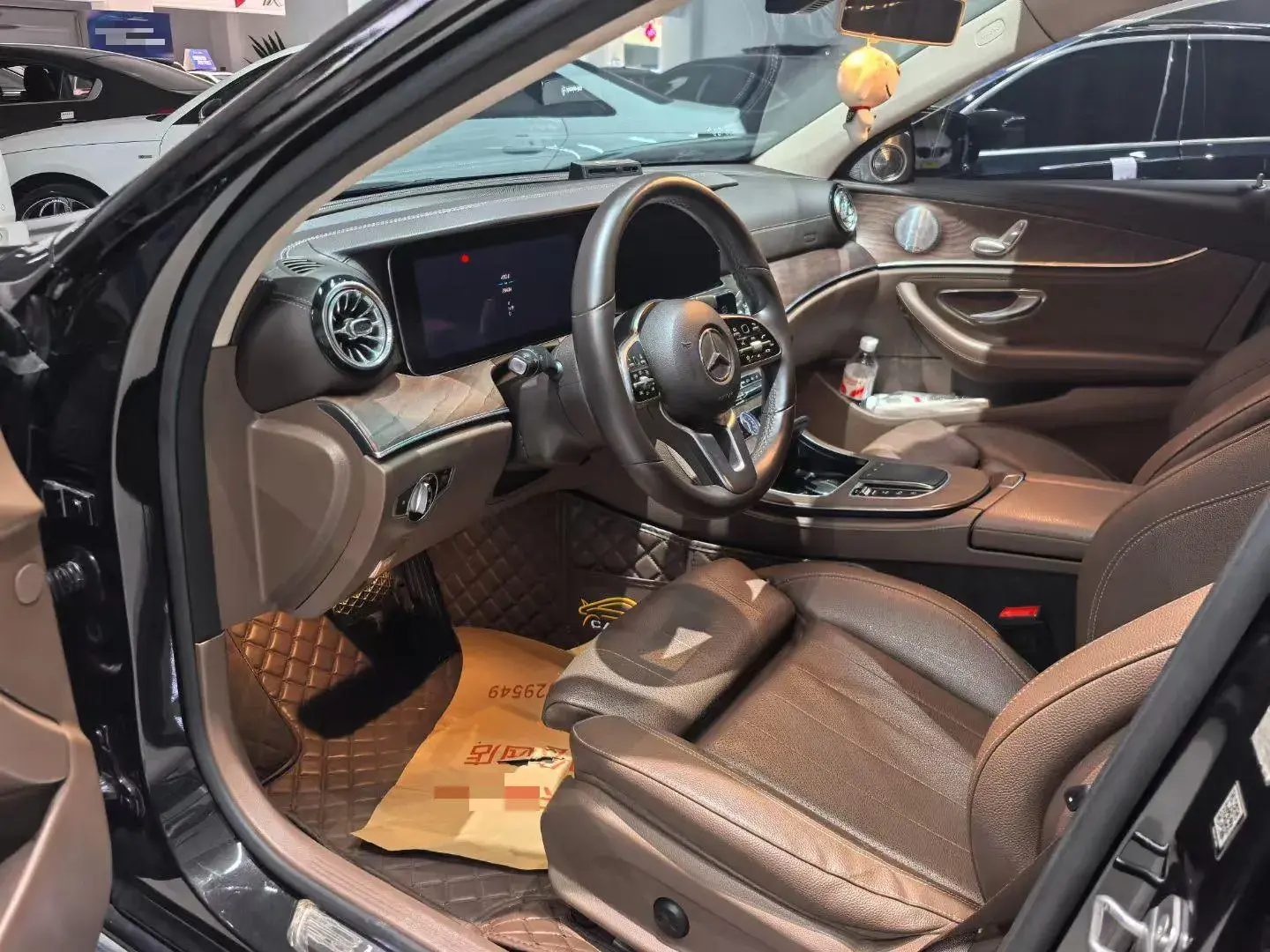 2020 MERCEDES-BENZ E thumbnail 3