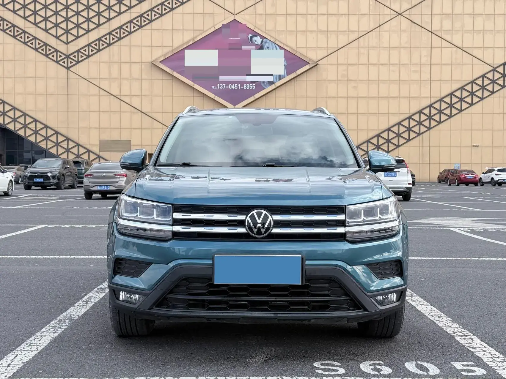 2022 VOLKSWAGEN THARU thumbnail 3