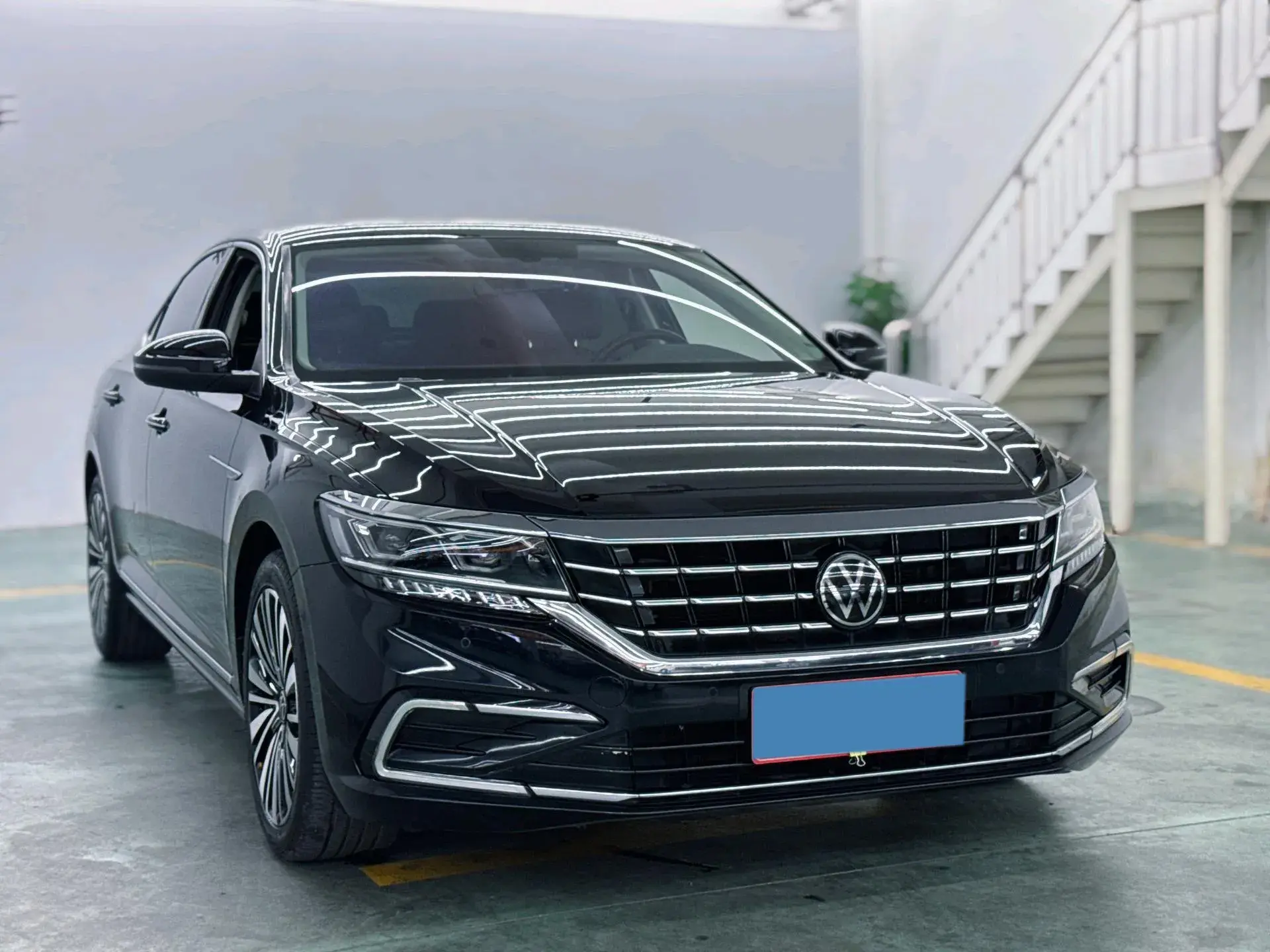 2021 VOLKSWAGEN PASSAT thumbnail 2